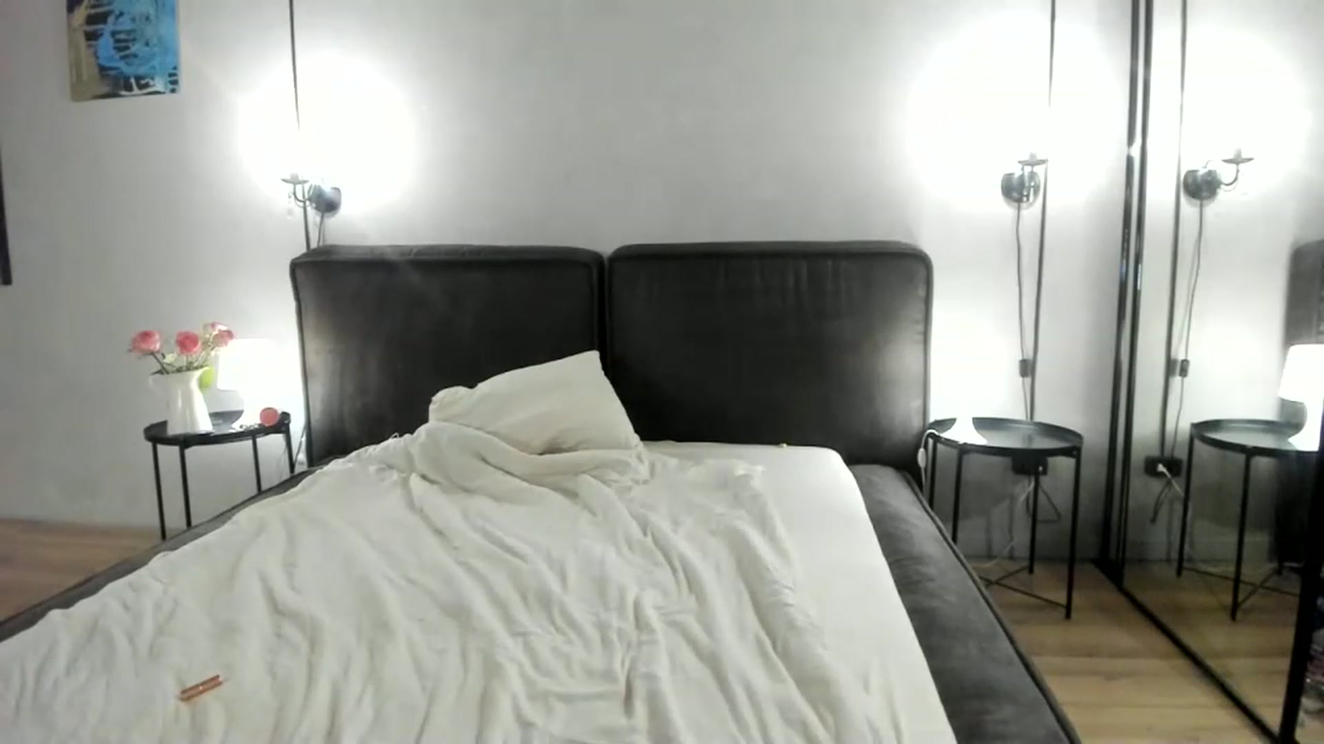 Gallery image thumbnail from F_L_E_U_R's myfreecams stream on, 07/04/2023, 24:51 image 19 of 20