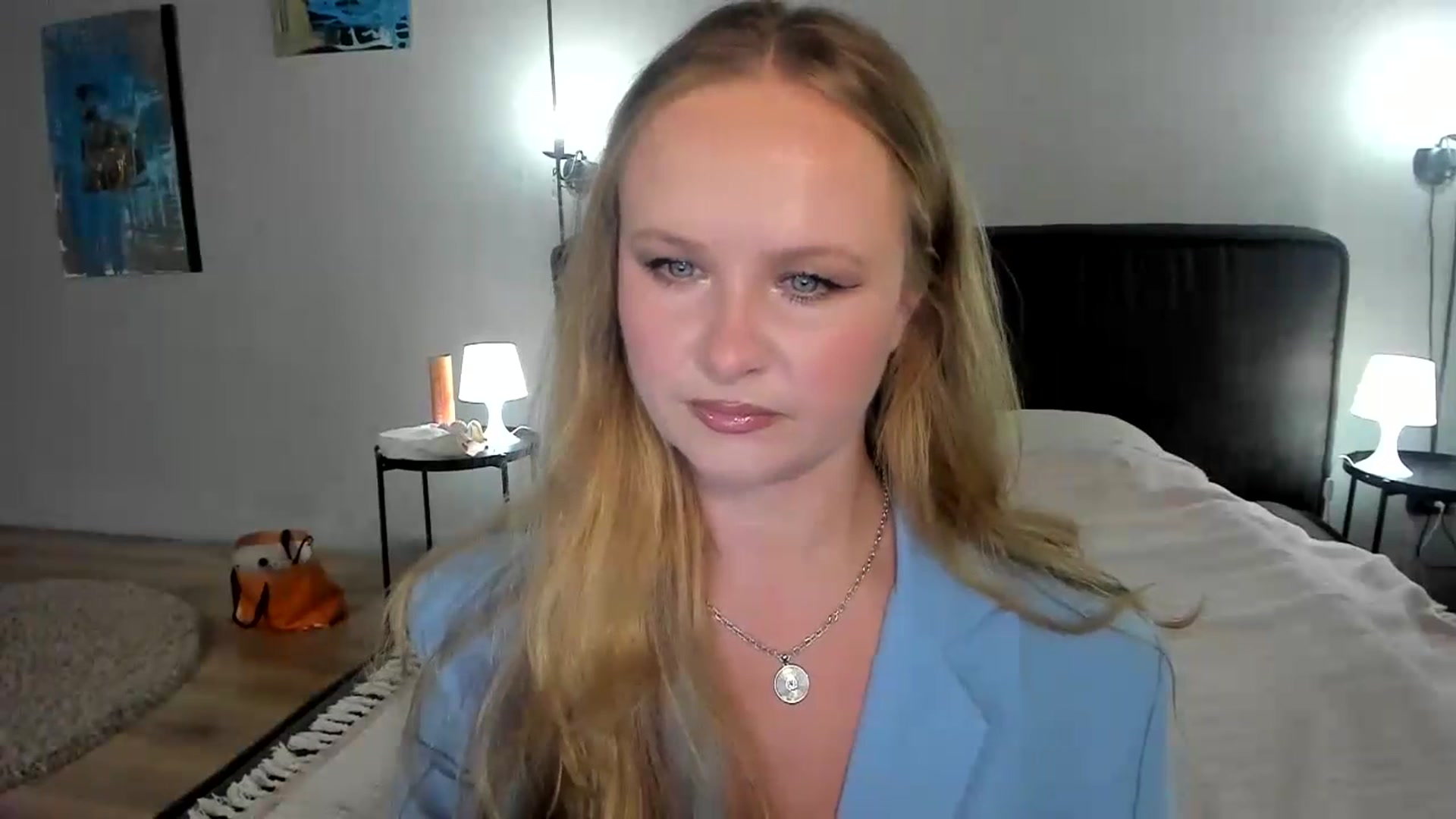 Gallery image thumbnail from F_L_E_U_R's myfreecams stream on, 07/13/2023, 22:59 image 11 of 20