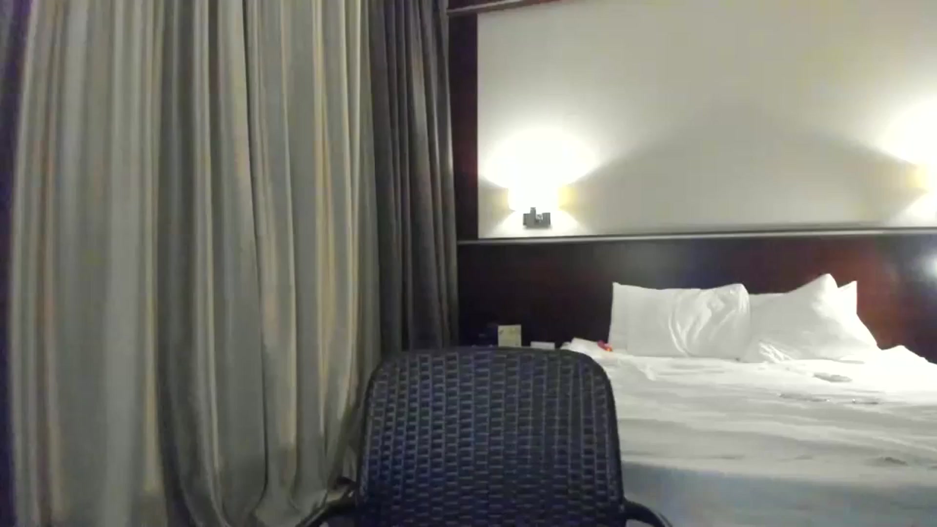 Gallery image thumbnail from F_L_E_U_R's myfreecams stream on, 08/08/2023, 21:35 image 20 of 20