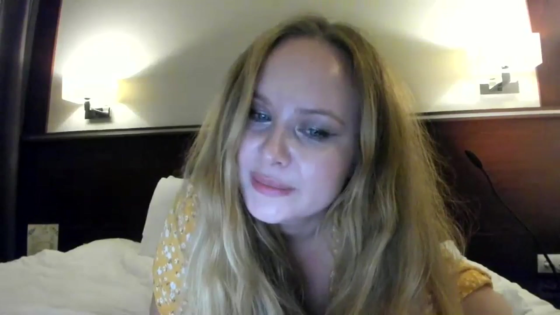 Gallery image thumbnail from F_L_E_U_R's myfreecams stream on, 08/08/2023, 23:28 image 11 of 20