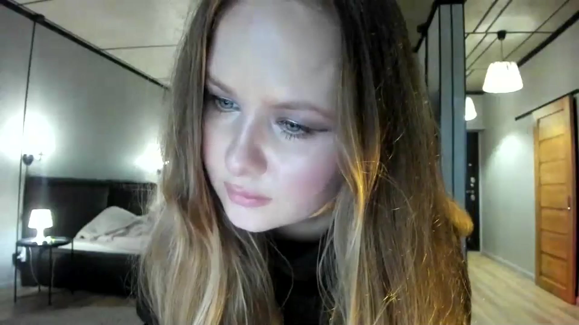 Gallery image thumbnail from F_L_E_U_R's myfreecams stream on, 02/25/2024, 13:29 image 19 of 20