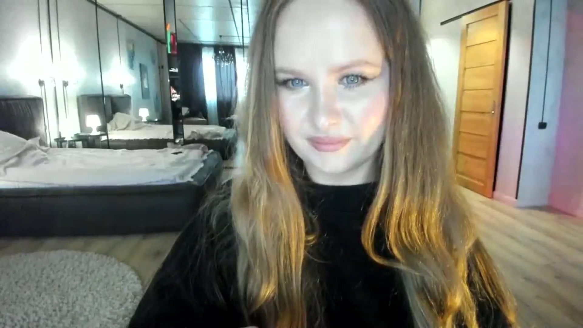 Gallery image thumbnail from F_L_E_U_R's myfreecams stream on, 02/25/2024, 13:29 image 4 of 20