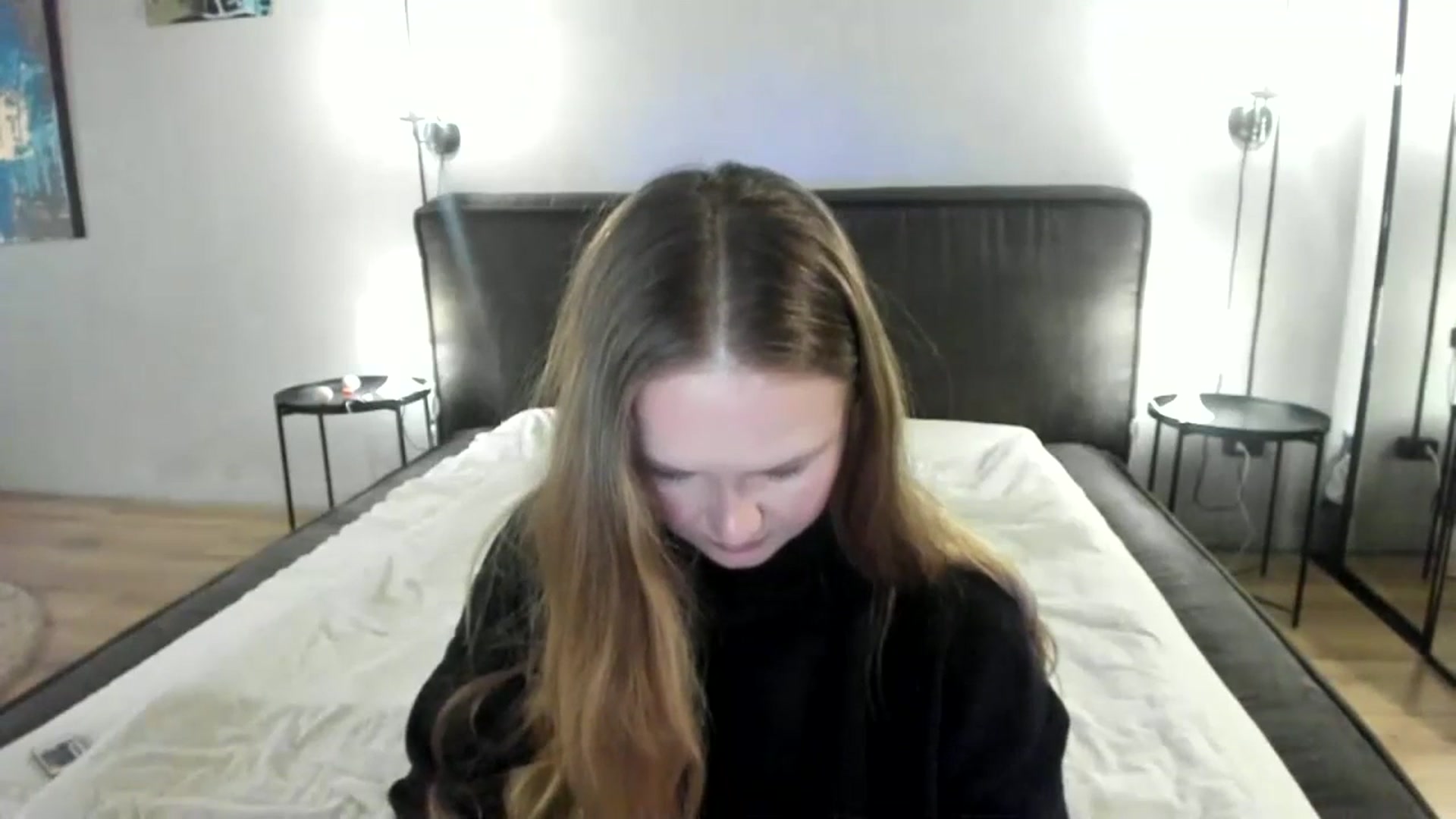 Gallery image thumbnail from F_L_E_U_R's myfreecams stream on, 03/02/2024, 13:36 image 18 of 20