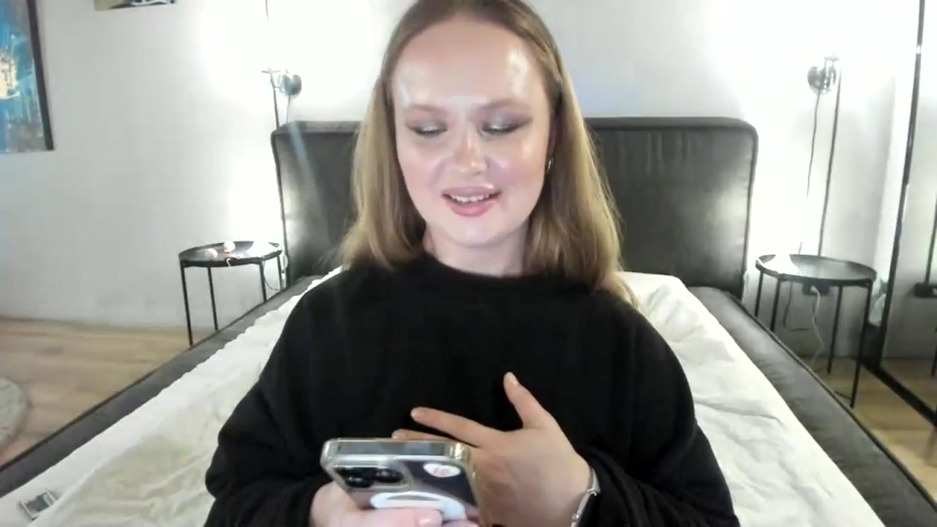 Gallery image thumbnail from F_L_E_U_R's myfreecams stream on, 03/02/2024, 13:36 image 5 of 20