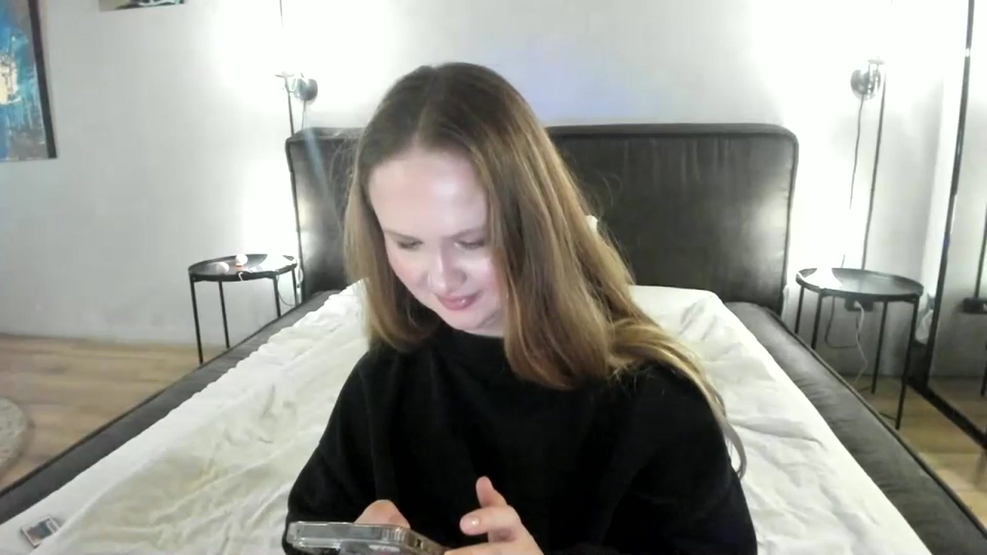 Gallery image thumbnail from F_L_E_U_R's myfreecams stream on, 03/02/2024, 13:36 image 7 of 20