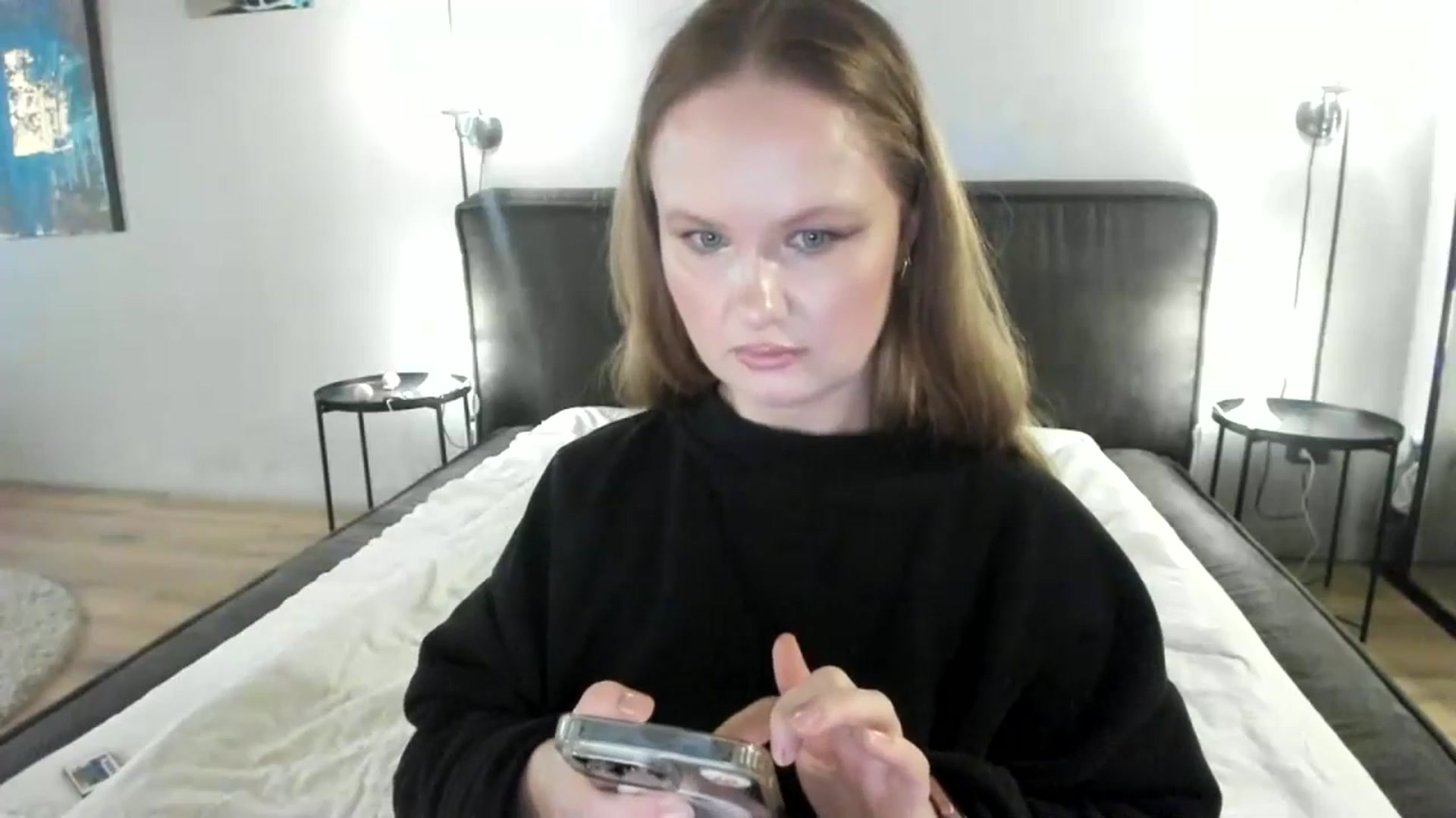 Gallery image thumbnail from F_L_E_U_R's myfreecams stream on, 03/02/2024, 13:36 image 2 of 20