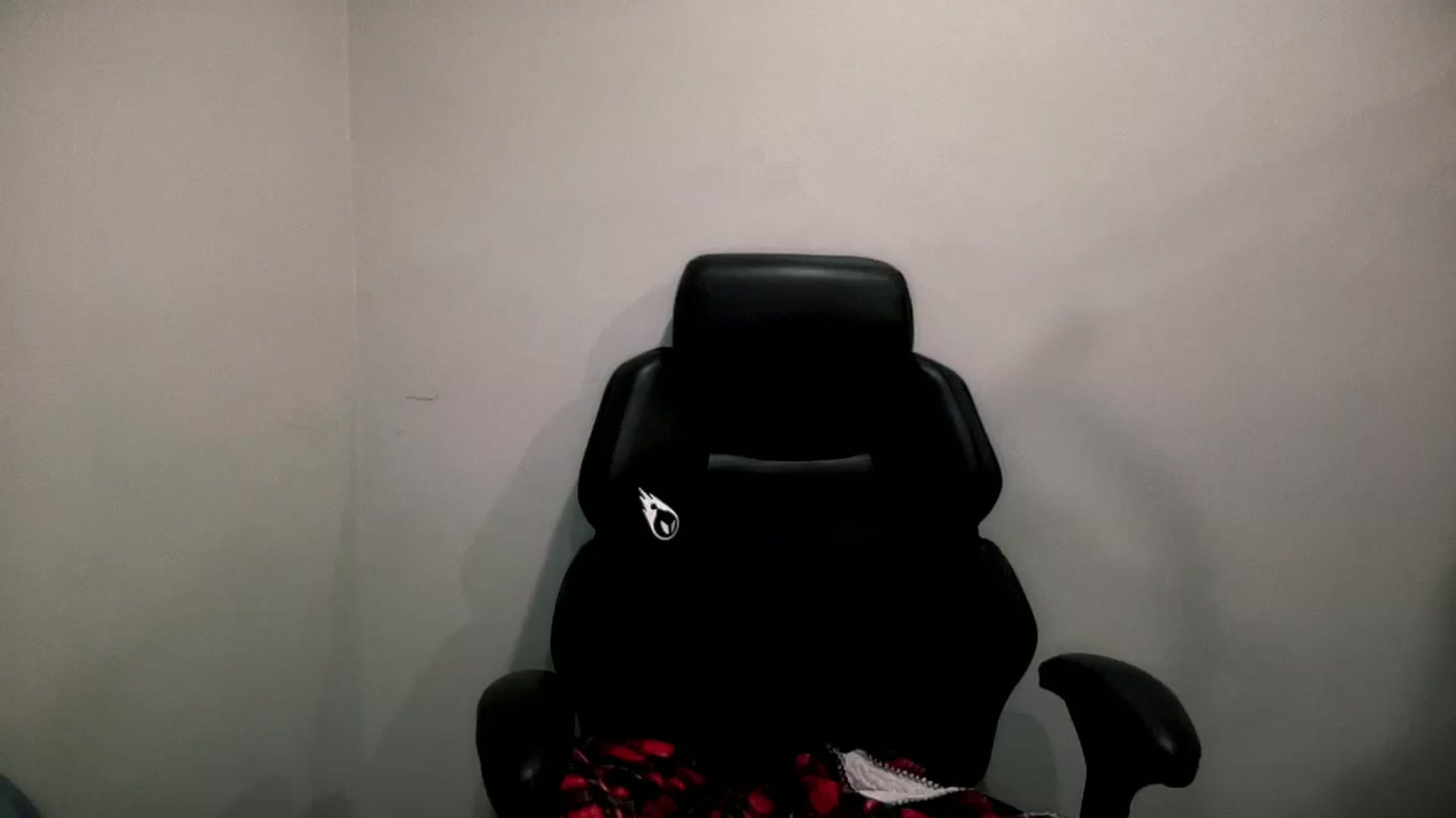 Gallery image thumbnail from FabulousLady_'s myfreecams stream on, 06/24/2024, 09:51 image 13 of 20