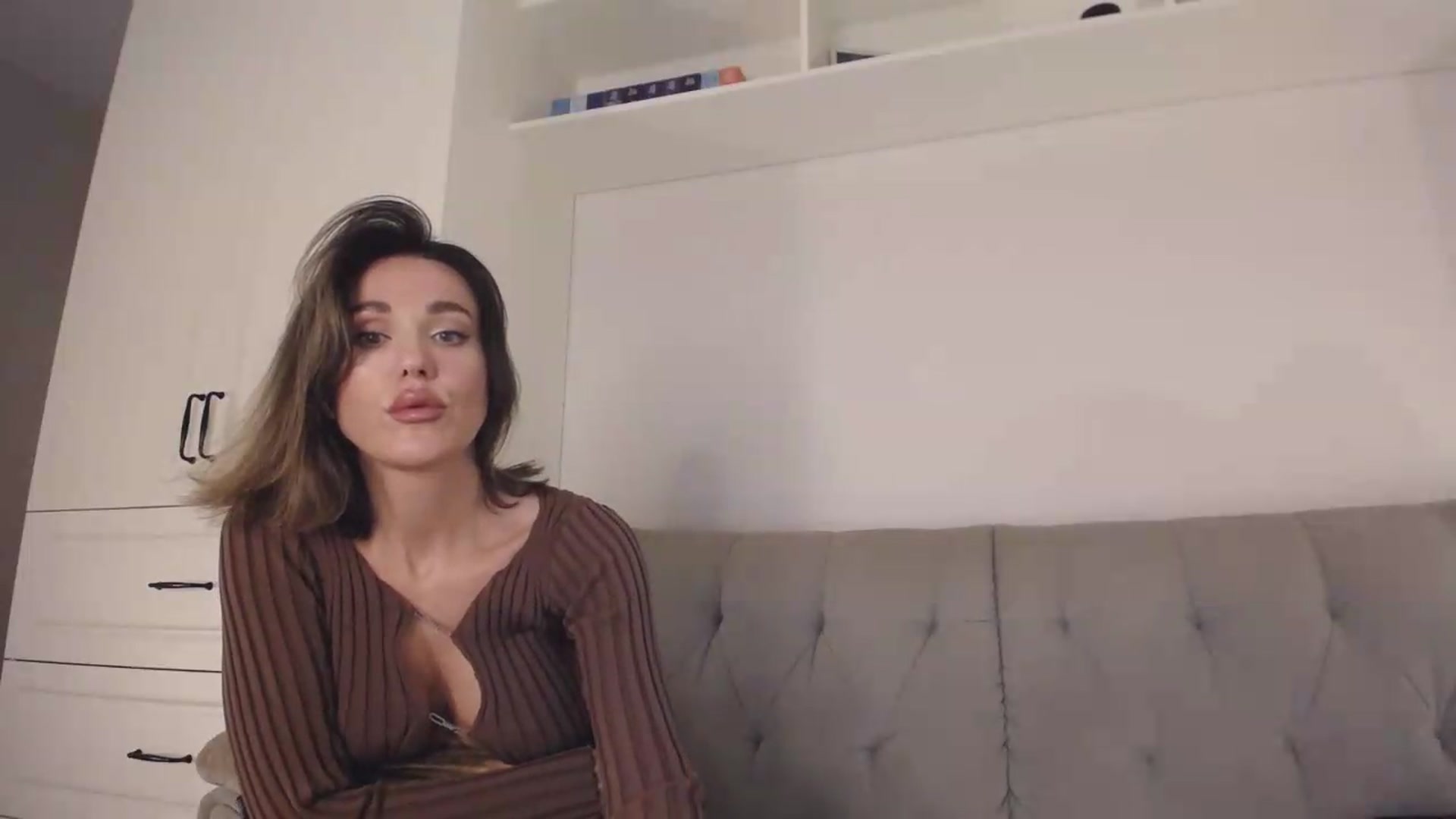 Gallery image thumbnail from Fabwine's myfreecams stream on, 09/05/2026, 11:46 image 7 of 20