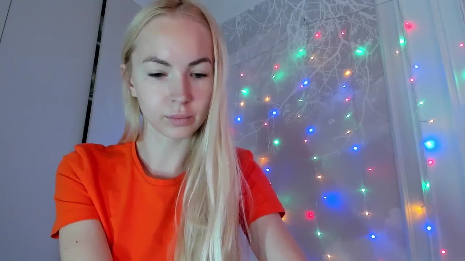 Gallery image thumbnail from FaceBarbie's myfreecams stream on, 11/15/2025, 09:36 image 19 of 20