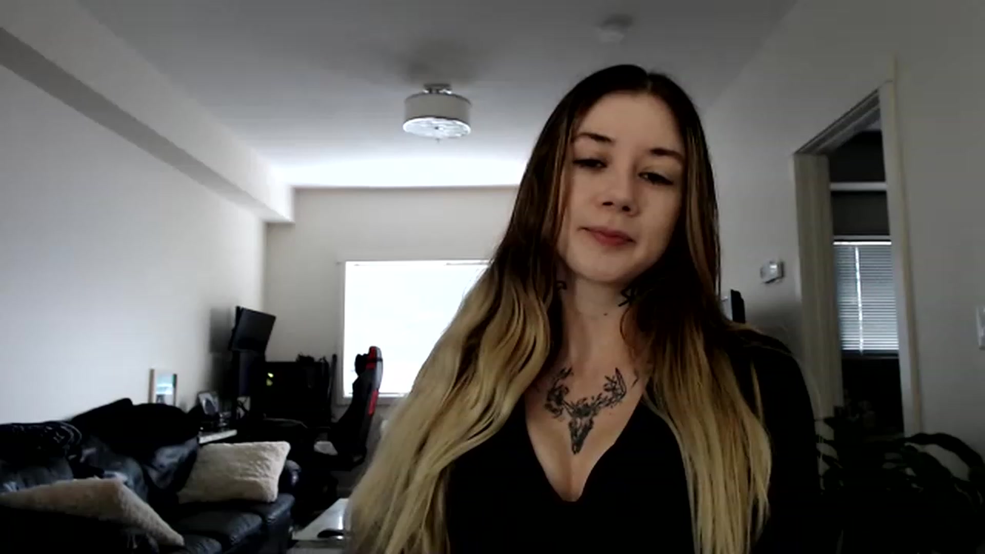 Gallery image thumbnail from Faerrie_'s myfreecams stream on, 05/23/2023, 18:56 image 15 of 20