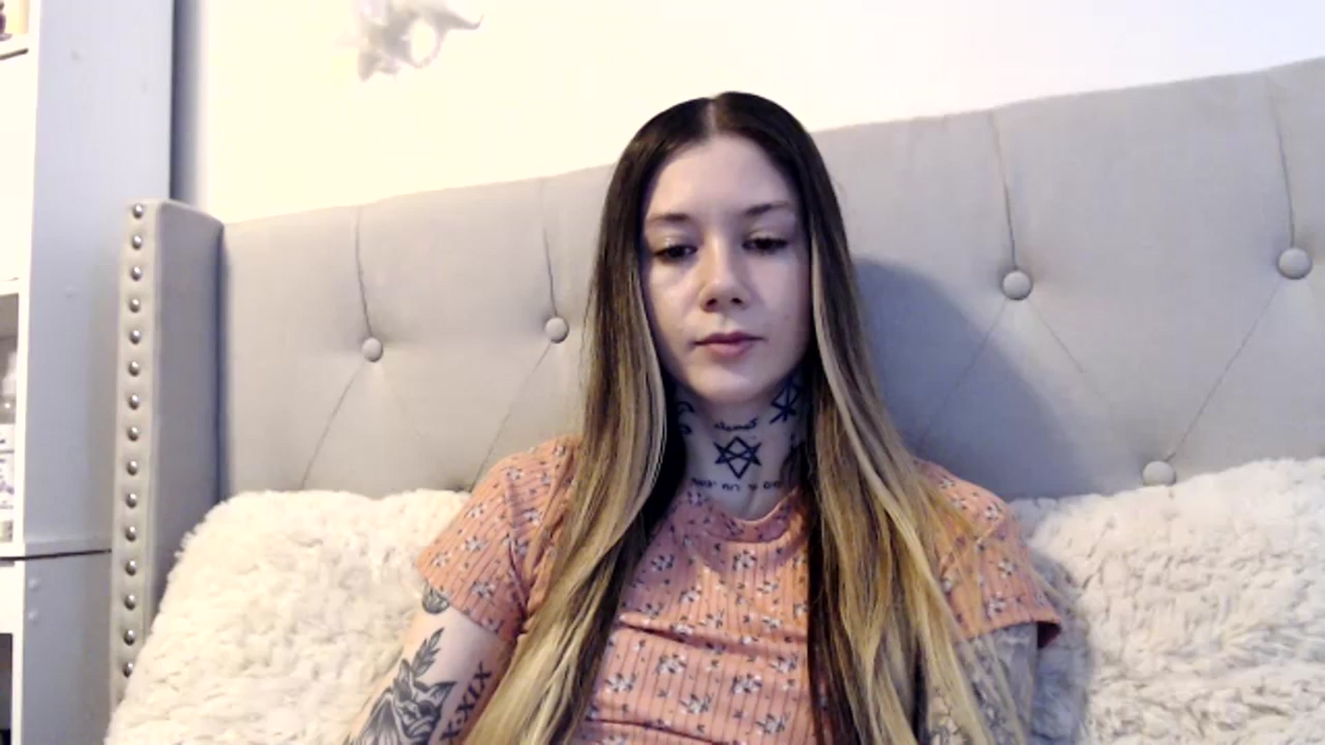 Gallery image thumbnail from Faerrie_'s myfreecams stream on, 03/05/2024, 23:04 image 6 of 20