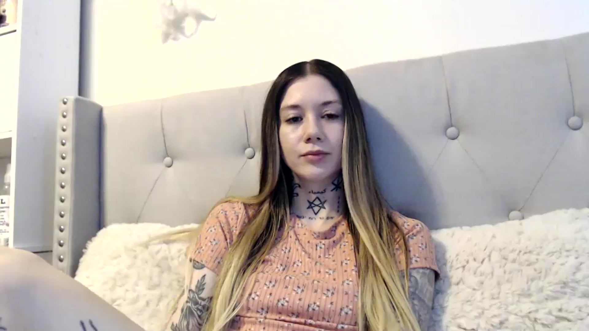 Gallery image thumbnail from Faerrie_'s myfreecams stream on, 03/05/2024, 23:04 image 14 of 20