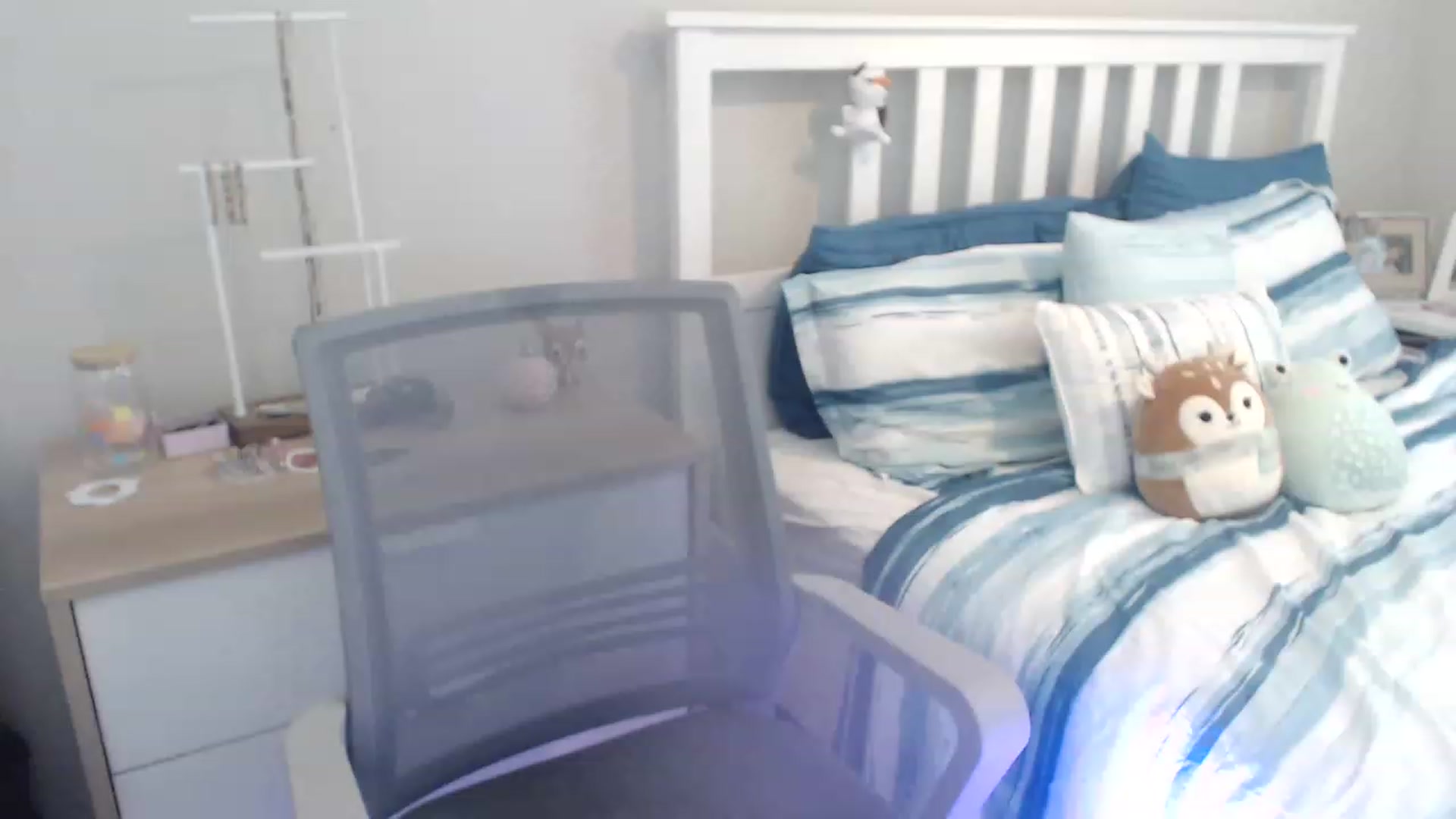 Gallery image thumbnail from Faeryfawn's myfreecams stream on, 06/24/2023, 20:34 image 18 of 20