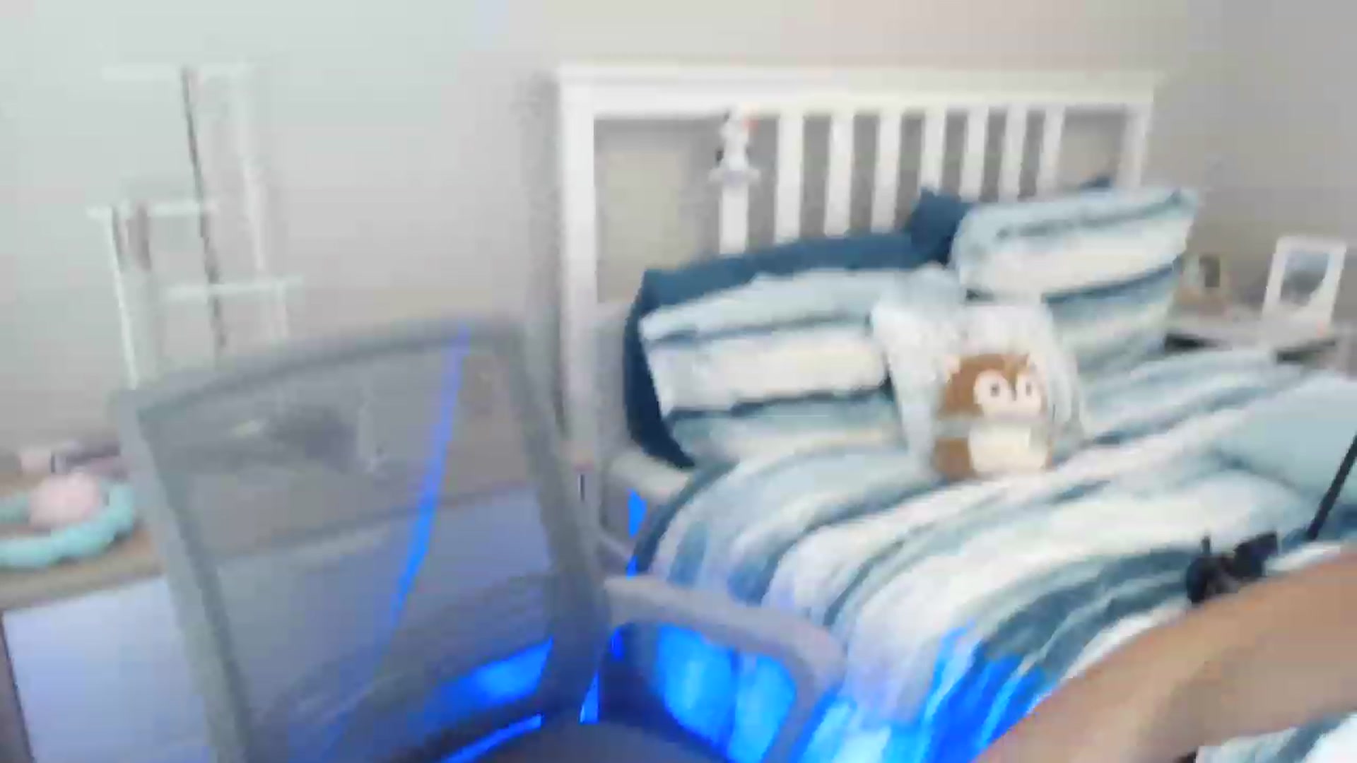 Gallery image thumbnail from Faeryfawn's myfreecams stream on, 07/13/2023, 19:49 image 12 of 20