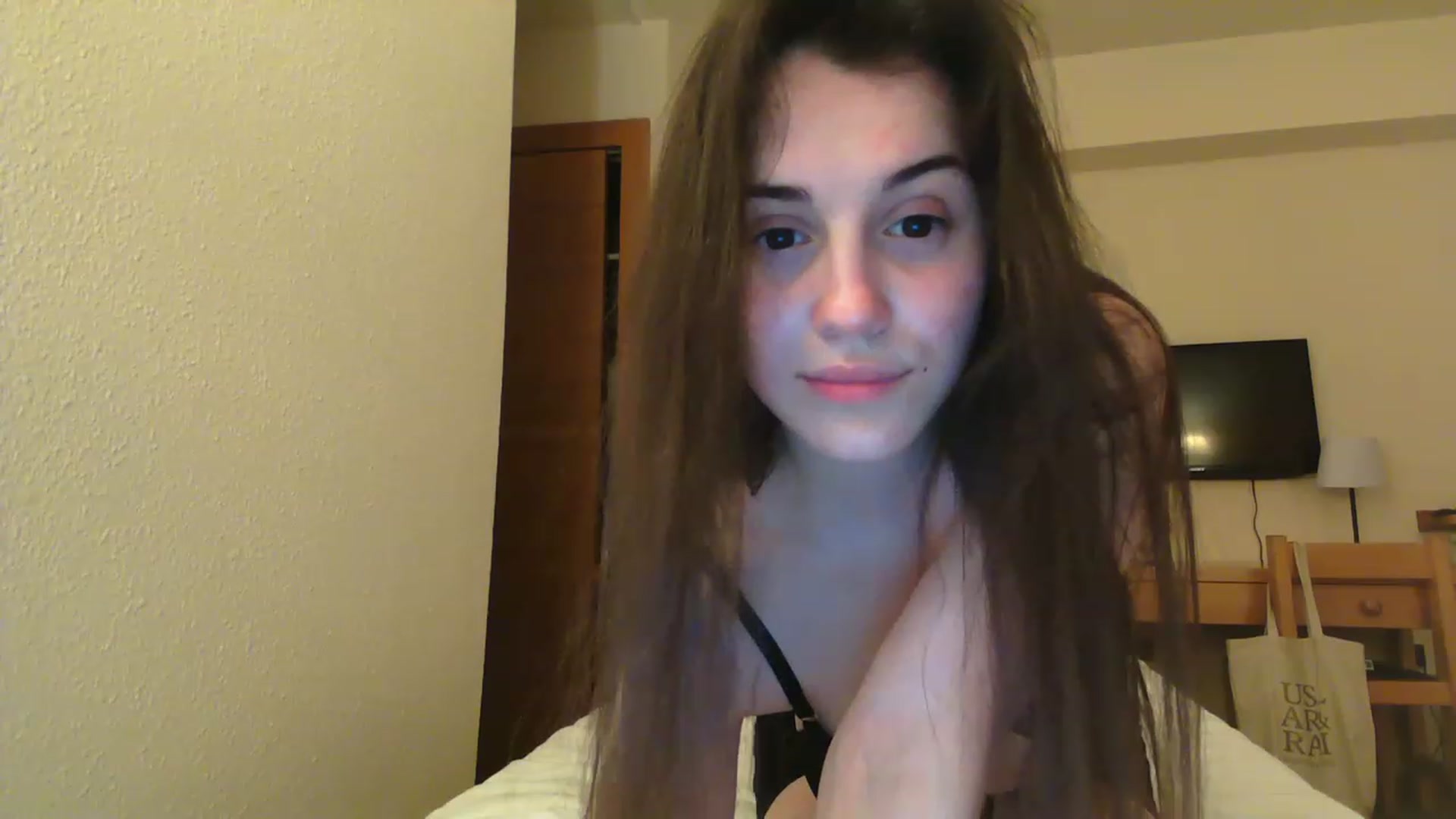 Gallery image thumbnail from FairSnowWhite's myfreecams stream on, 07/05/2023, 18:22 image 11 of 20