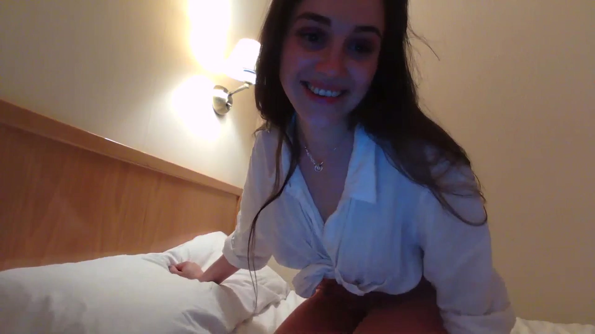 Gallery image thumbnail from FairSnowWhite's myfreecams stream on, 07/06/2023, 17:19 image 11 of 20
