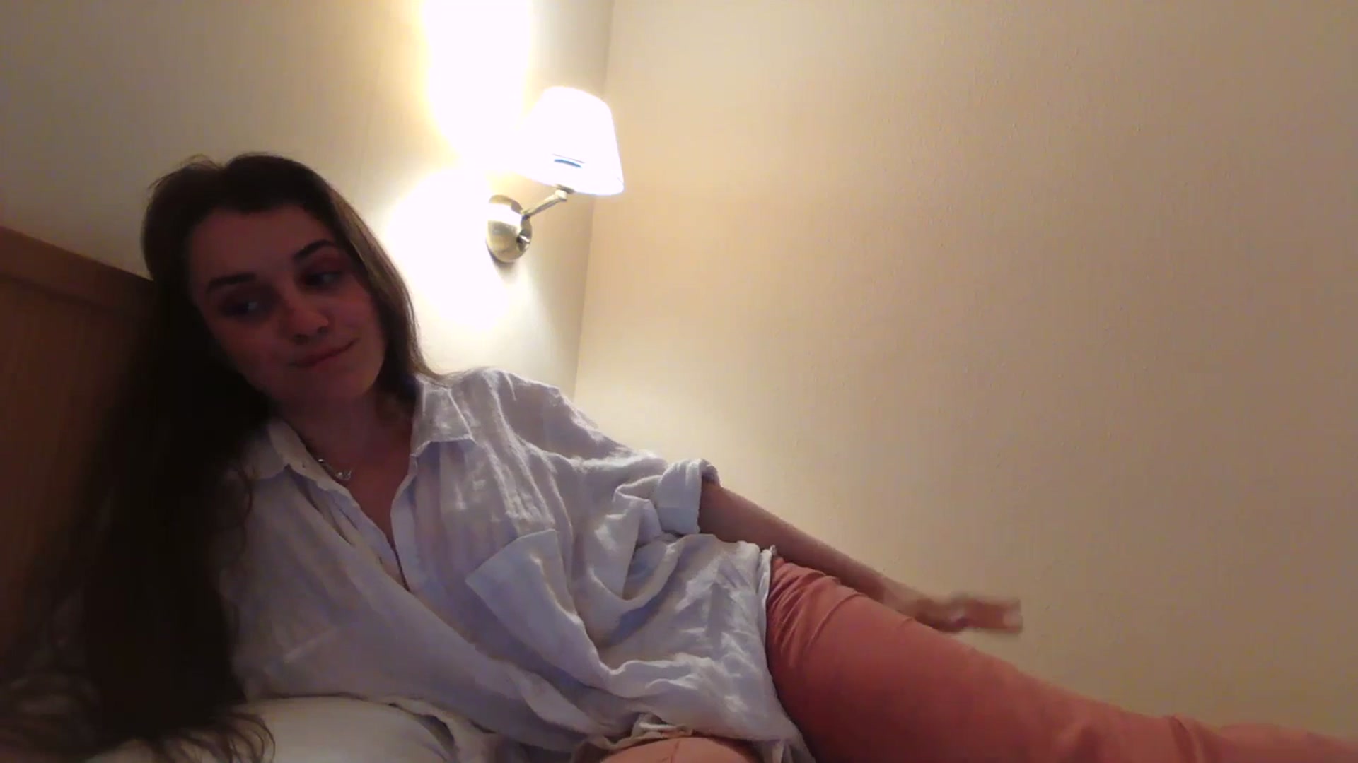 Gallery image thumbnail from FairSnowWhite's myfreecams stream on, 07/06/2023, 17:19 image 13 of 20
