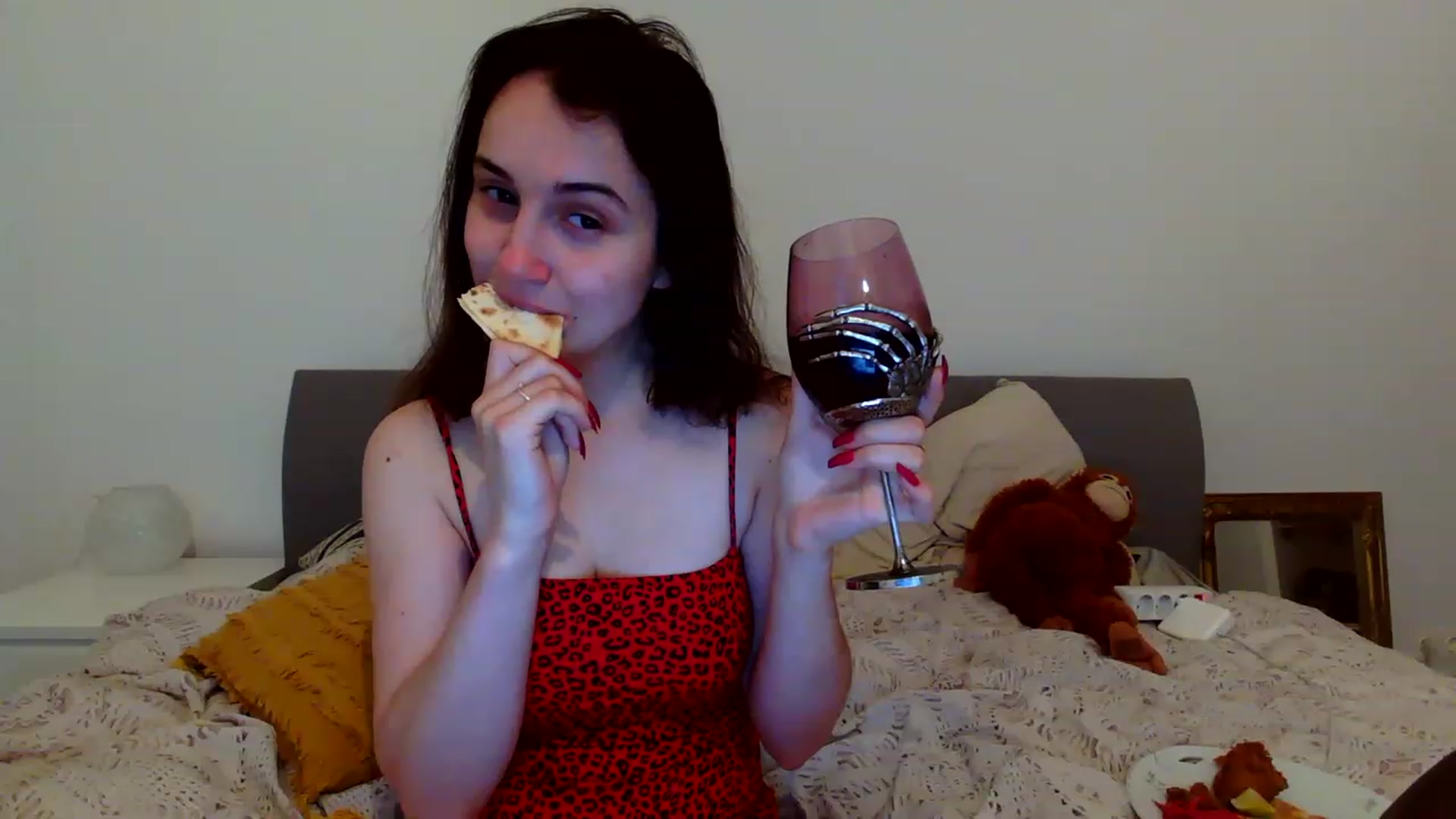 Gallery image thumbnail from FairSnowWhite's myfreecams stream on, 08/10/2023, 15:35 image 4 of 20