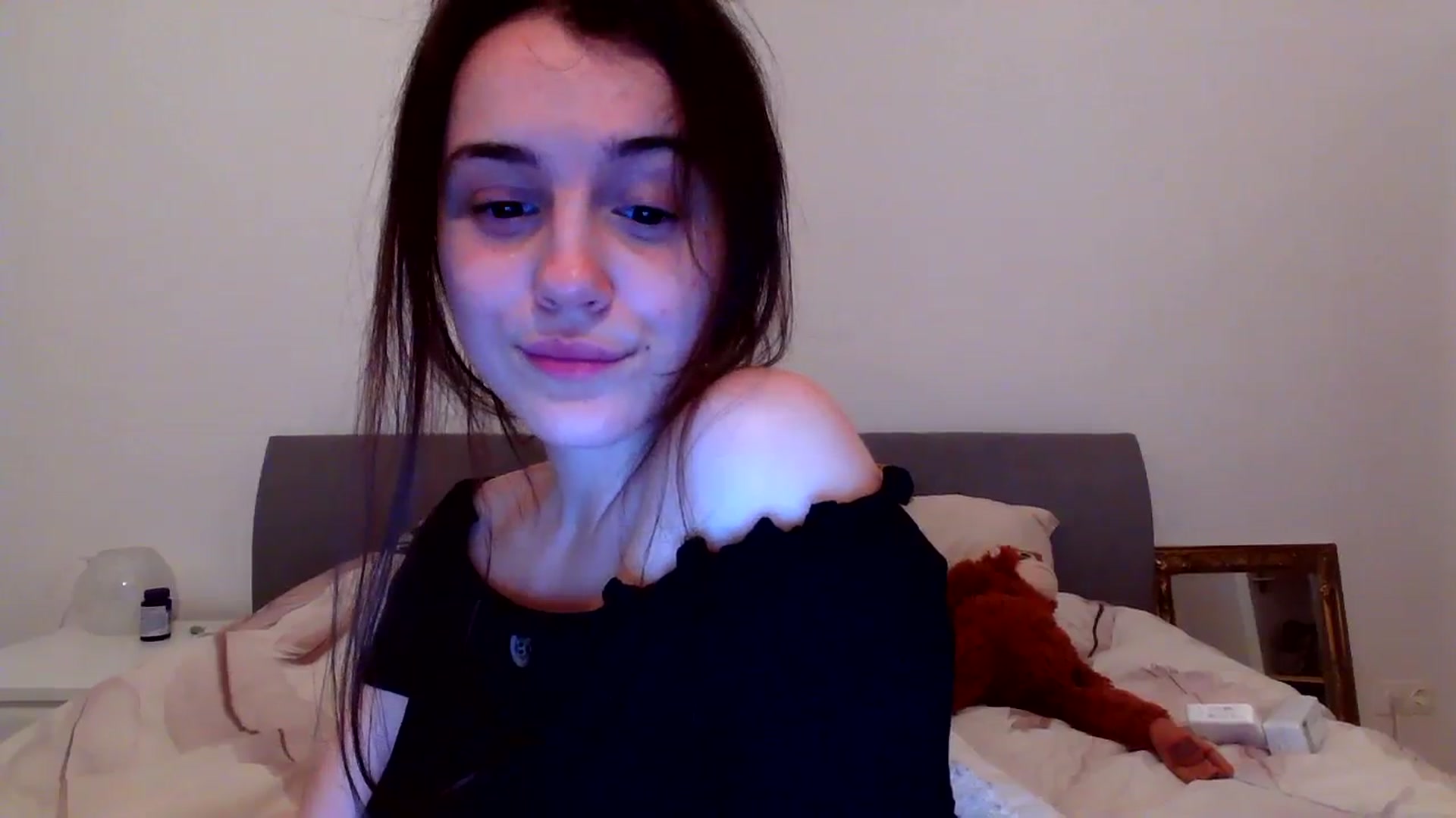 Gallery image thumbnail from FairSnowWhite's myfreecams stream on, 08/14/2023, 23:19 image 2 of 20