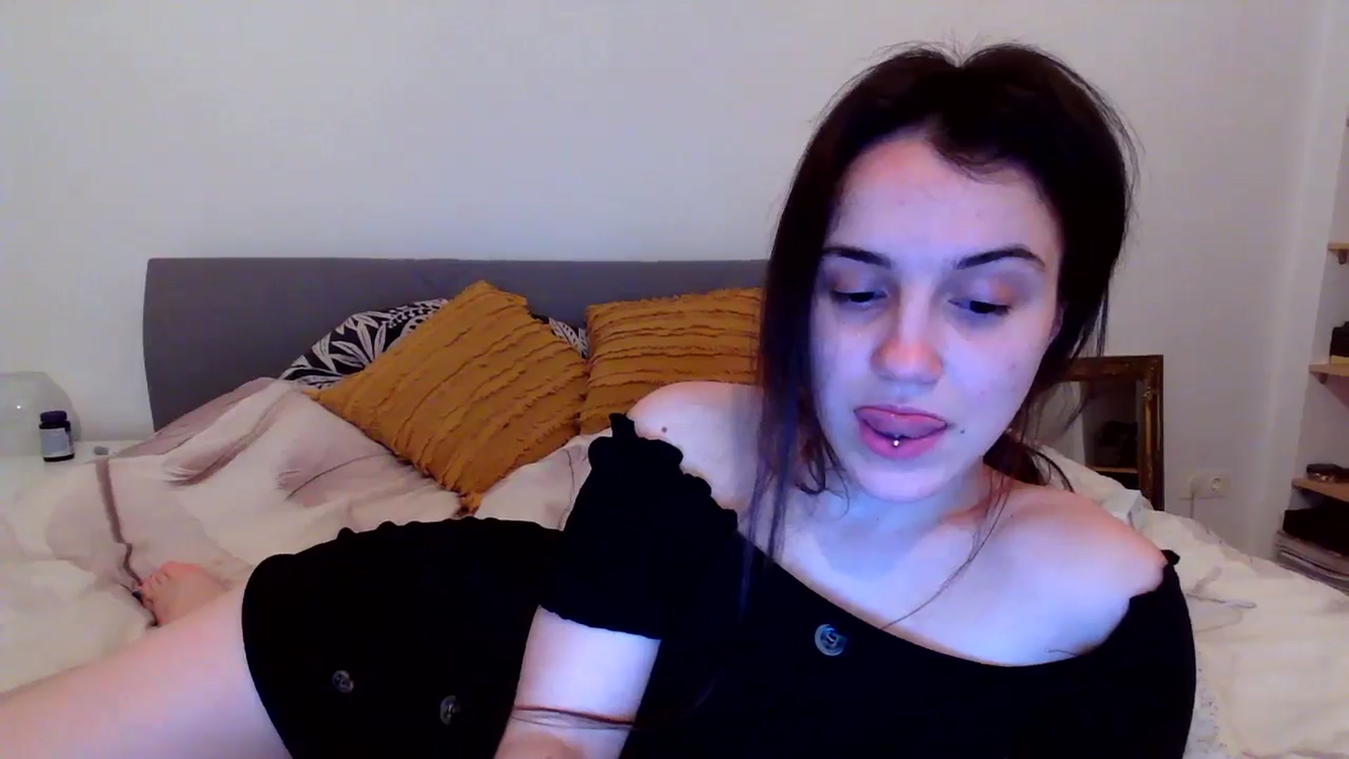 Gallery image thumbnail from FairSnowWhite's myfreecams stream on, 08/14/2023, 23:19 image 15 of 20