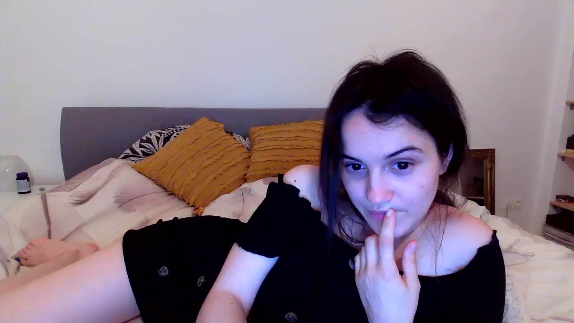 Gallery image thumbnail from FairSnowWhite's myfreecams stream on, 08/14/2023, 23:19 image 19 of 20