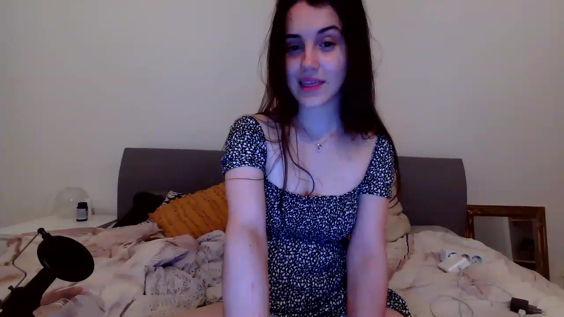 Gallery image thumbnail from FairSnowWhite's myfreecams stream on, 08/15/2023, 18:35 image 8 of 20