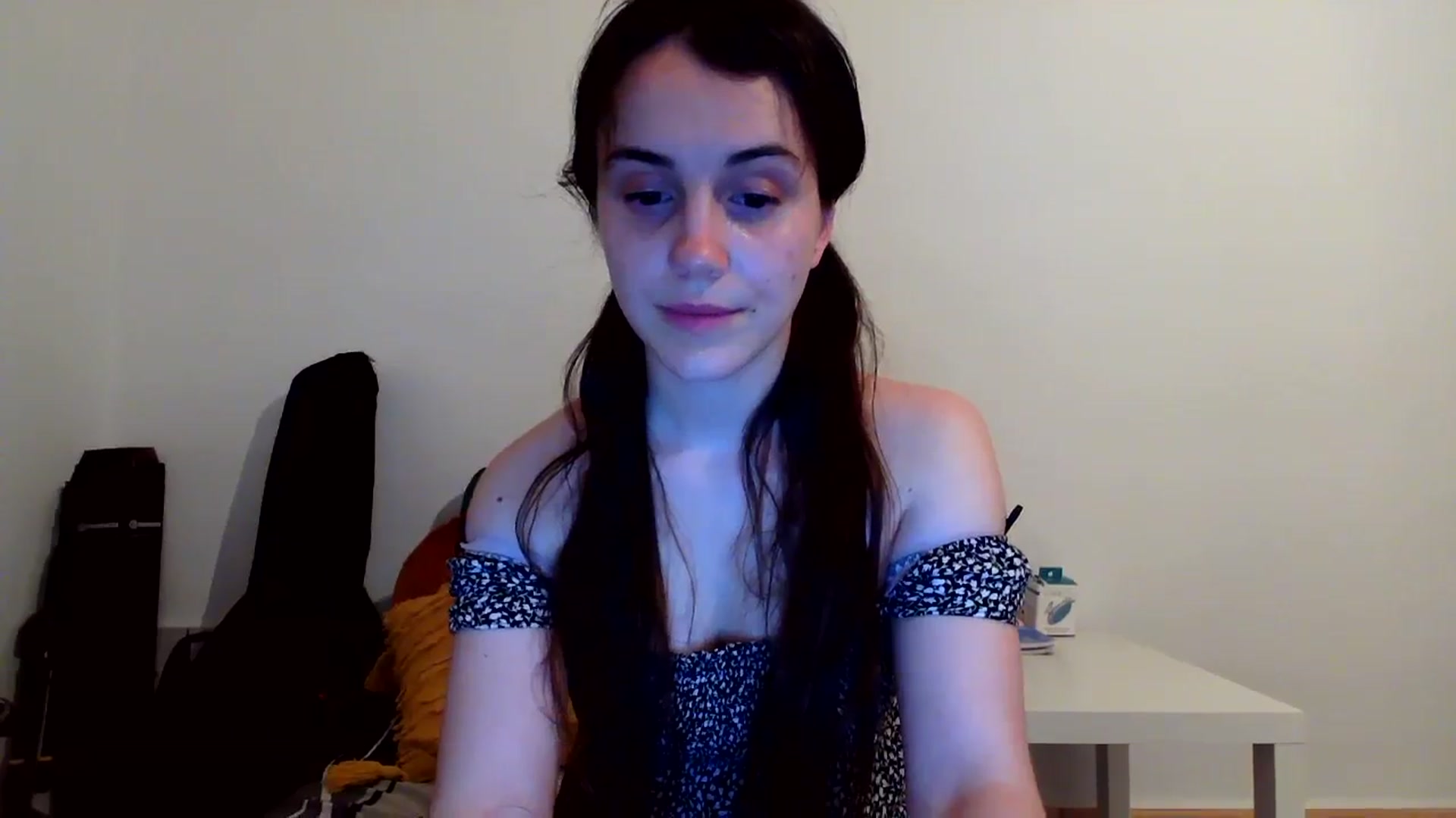 Gallery image thumbnail from FairSnowWhite's myfreecams stream on, 08/17/2023, 24:38 image 17 of 20