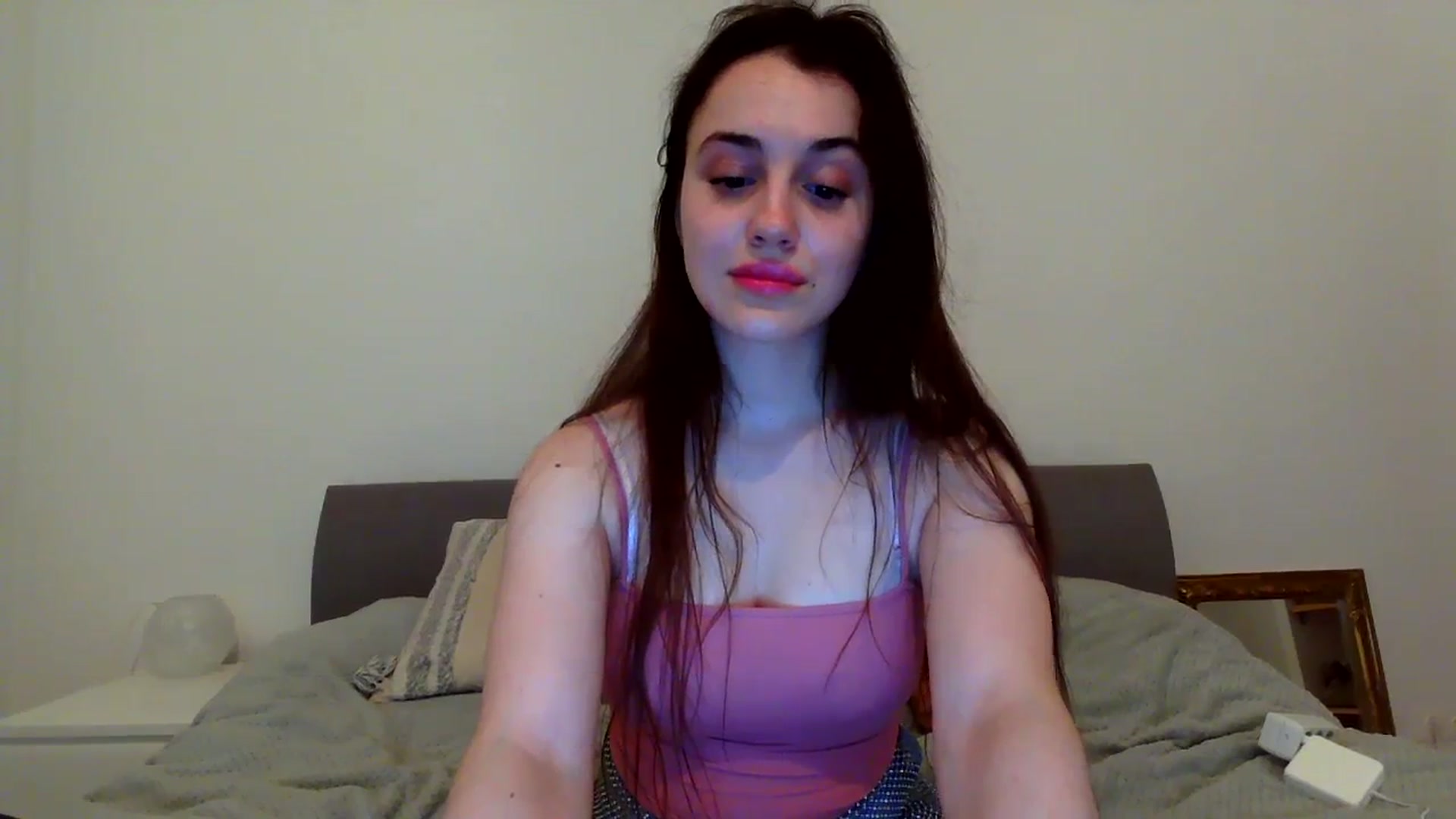 Gallery image thumbnail from FairSnowWhite's myfreecams stream on, 08/22/2023, 15:27 image 8 of 20