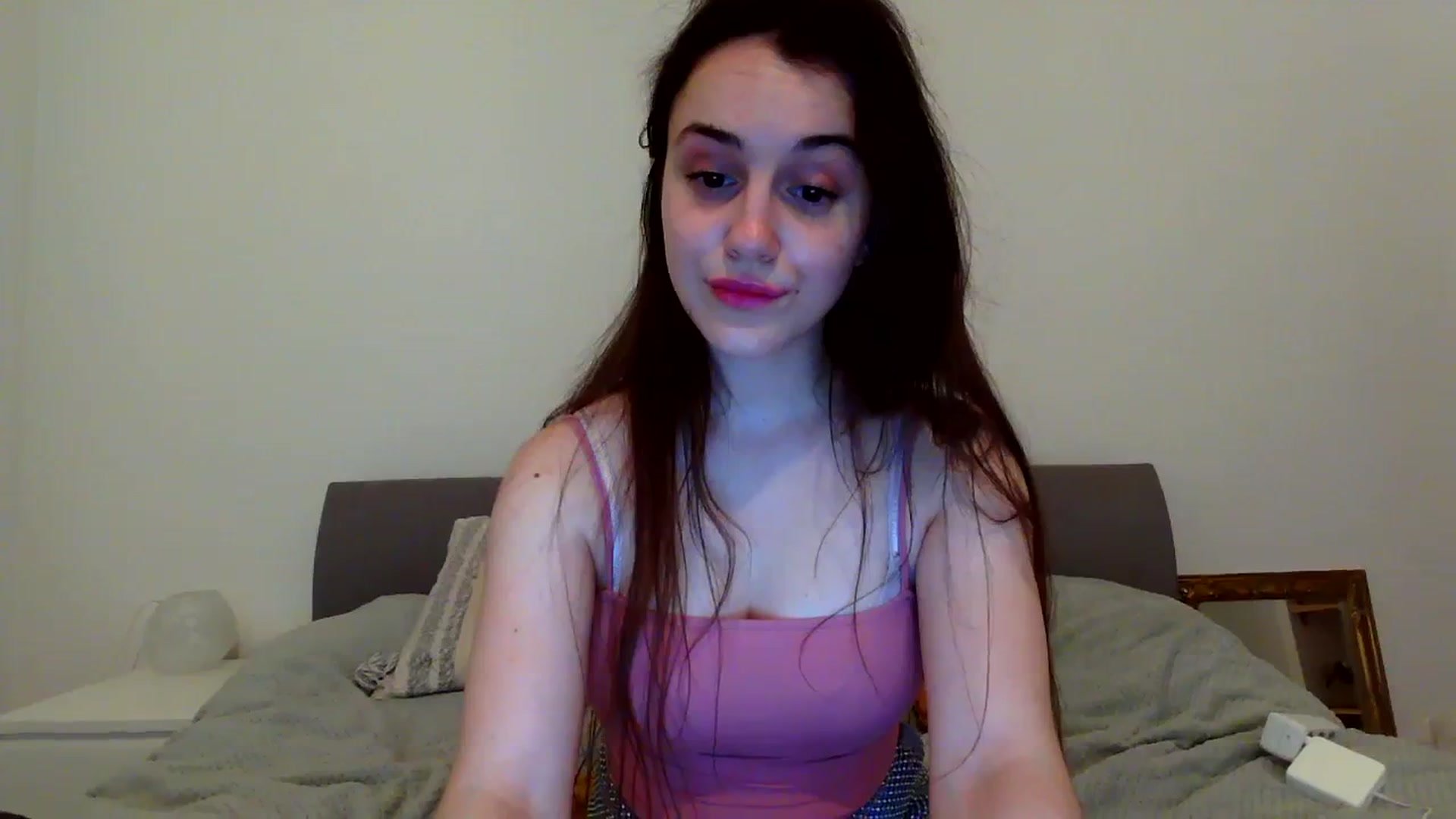 Gallery image thumbnail from FairSnowWhite's myfreecams stream on, 08/22/2023, 15:27 image 7 of 20