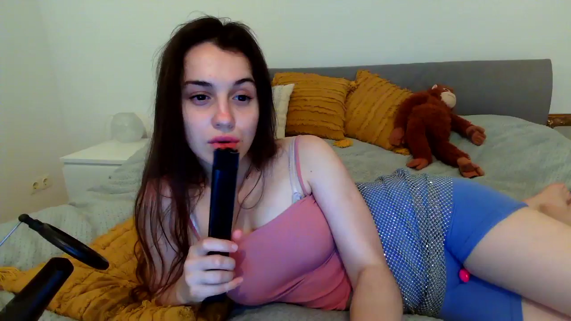 Gallery image thumbnail from FairSnowWhite's myfreecams stream on, 08/22/2023, 17:14 image 9 of 20