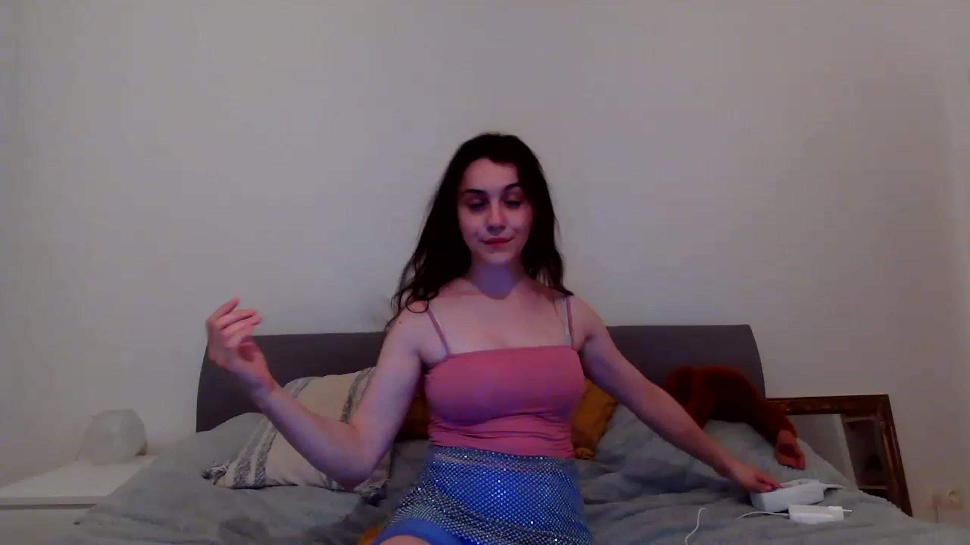 Gallery image thumbnail from FairSnowWhite's myfreecams stream on, 08/22/2023, 20:19 image 1 of 20
