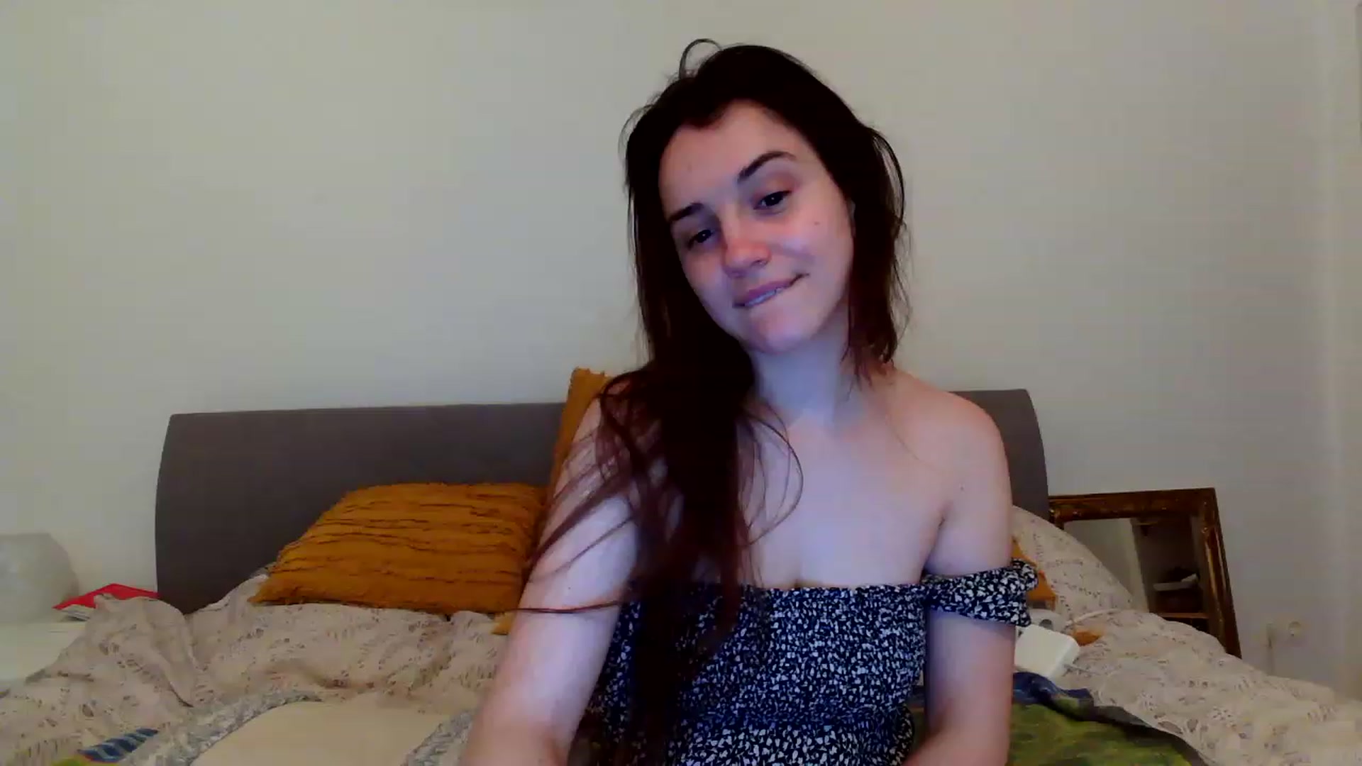 Gallery image thumbnail from FairSnowWhite's myfreecams stream on, 08/27/2023, 13:39 image 7 of 20