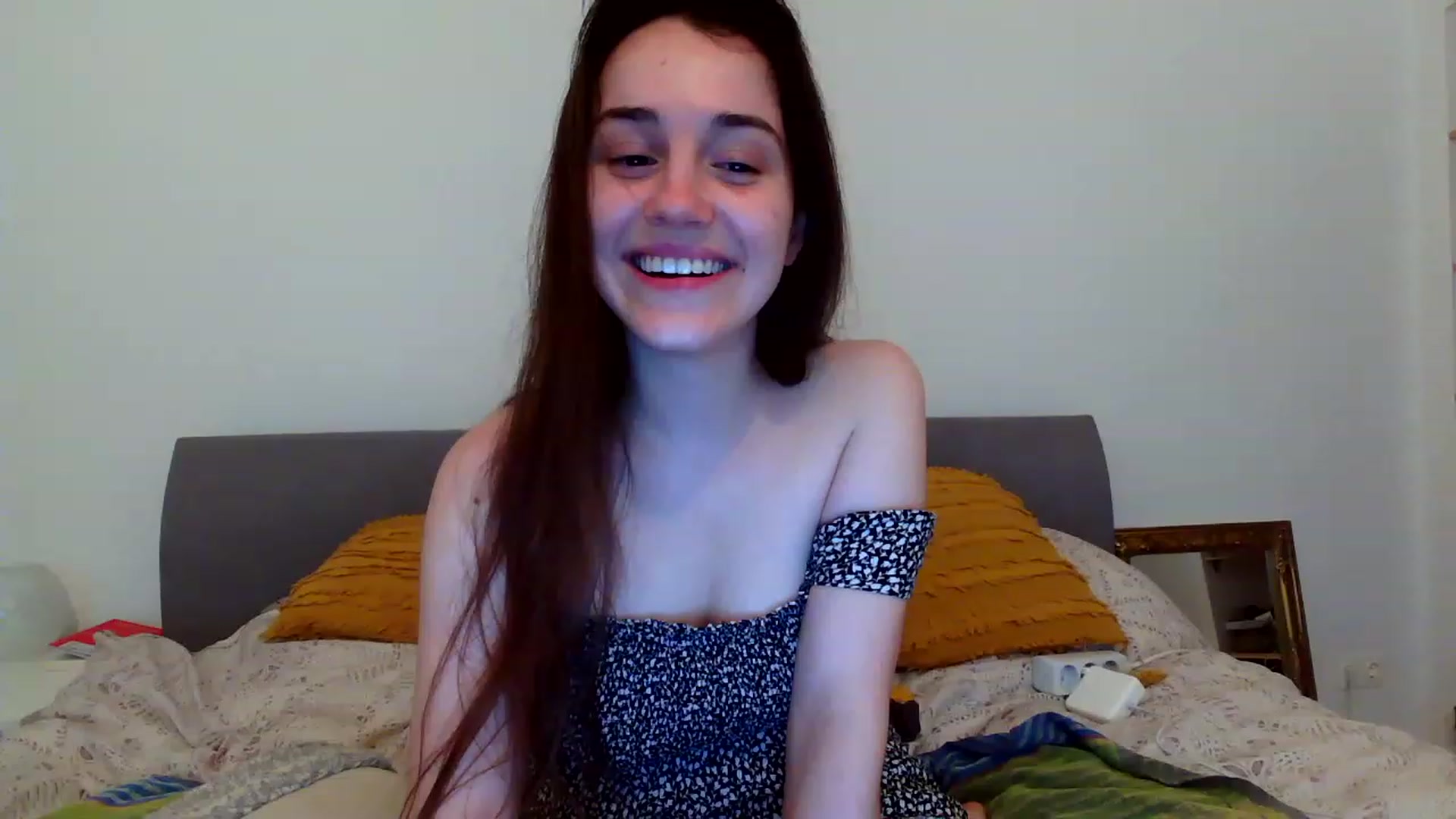 Gallery image thumbnail from FairSnowWhite's myfreecams stream on, 08/27/2023, 13:39 image 15 of 20
