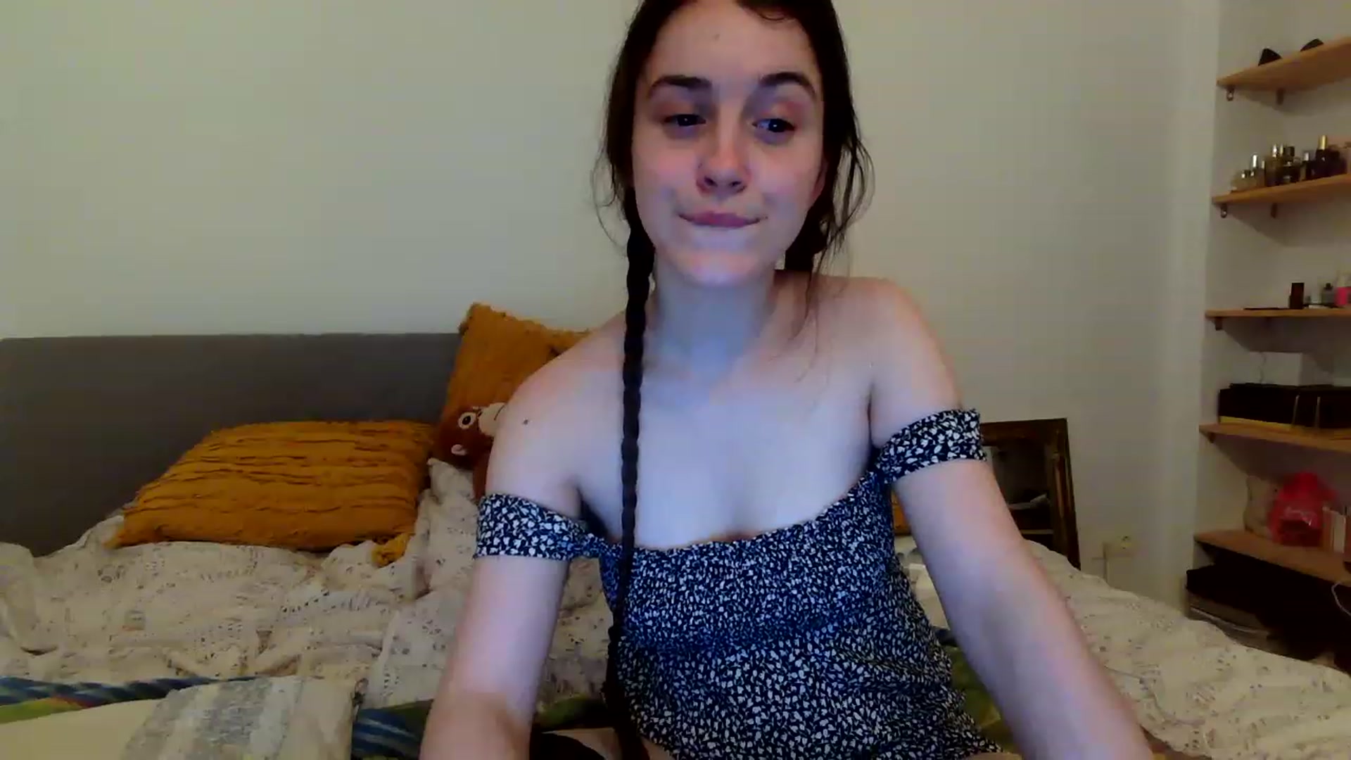Gallery image thumbnail from FairSnowWhite's myfreecams stream on, 08/27/2023, 15:07 image 13 of 20