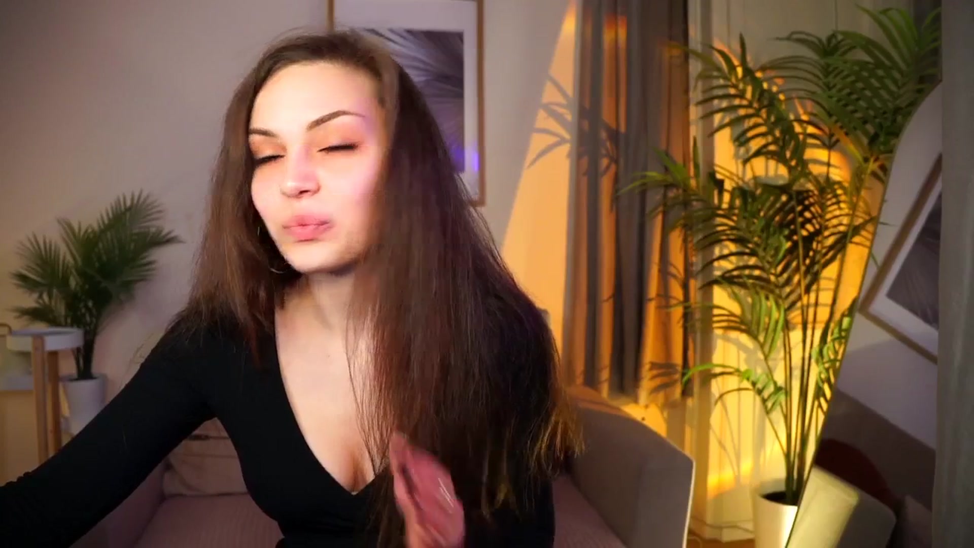 Gallery image thumbnail from FairyVii's myfreecams stream on, 01/16/2026, 18:09 image 4 of 20