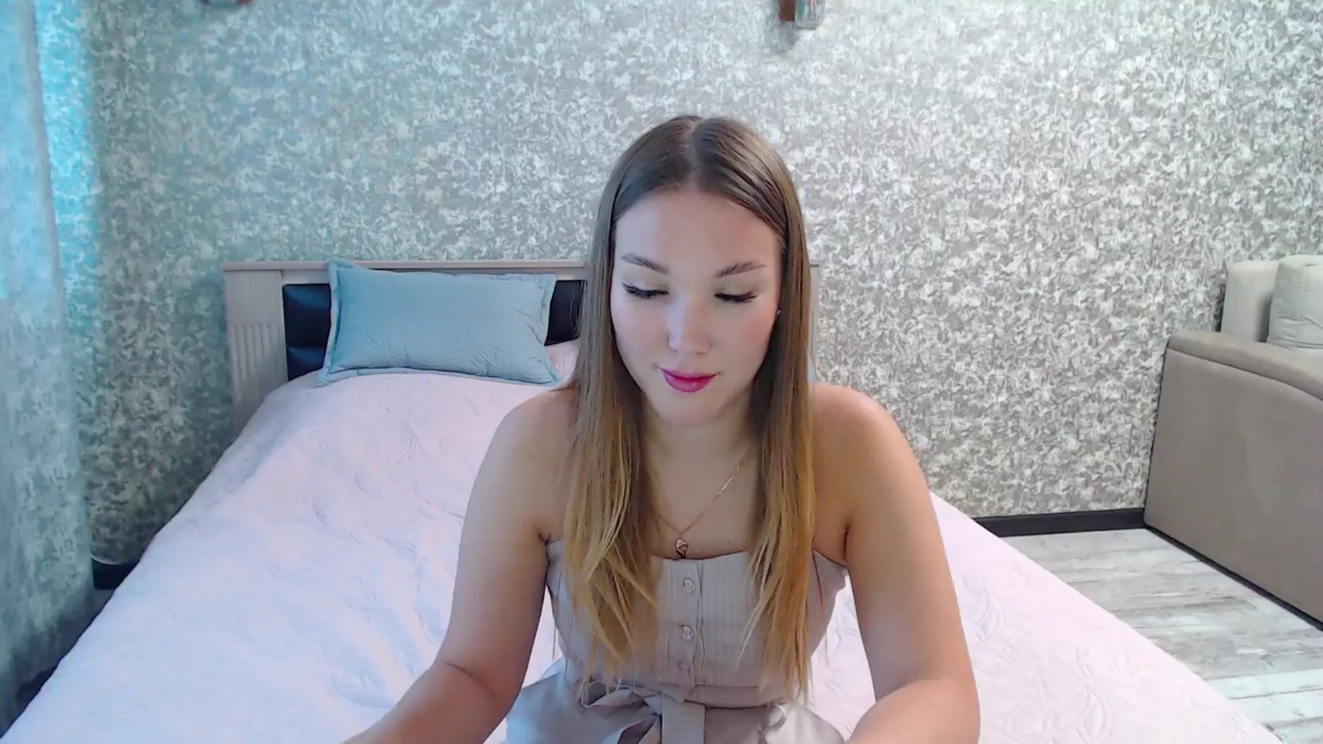 Gallery image thumbnail from Fairy_Moon1's myfreecams stream on, 06/12/2025, 07:33 image 20 of 20
