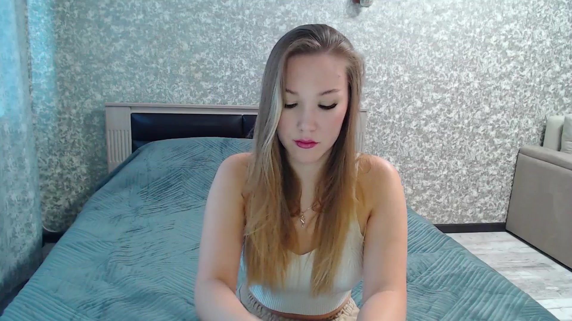 Gallery image thumbnail from Fairy_Moon1's myfreecams stream on, 07/01/2025, 05:44 image 14 of 20