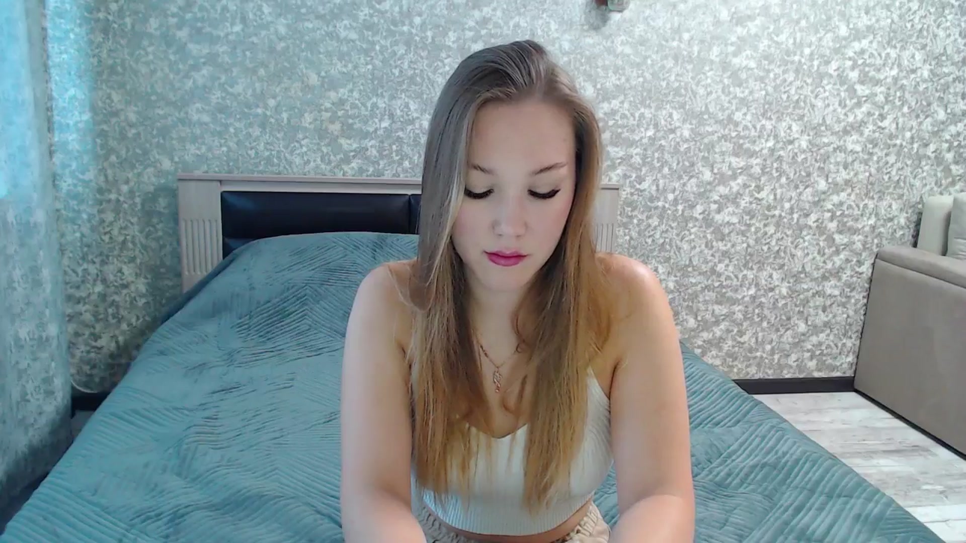 Gallery image thumbnail from Fairy_Moon1's myfreecams stream on, 07/01/2025, 05:44 image 4 of 20