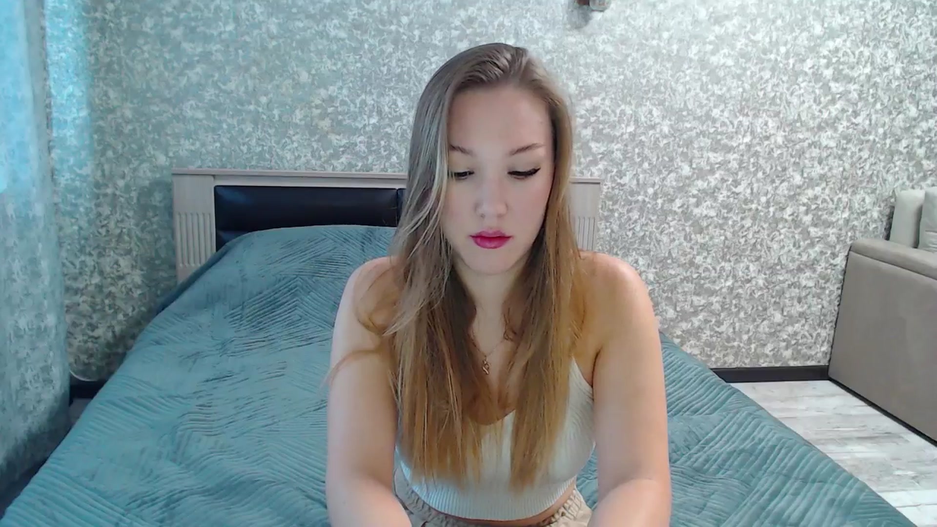 Gallery image thumbnail from Fairy_Moon1's myfreecams stream on, 07/01/2025, 05:44 image 7 of 20