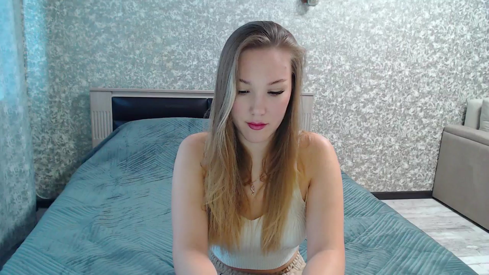 Gallery image thumbnail from Fairy_Moon1's myfreecams stream on, 07/01/2025, 05:44 image 13 of 20