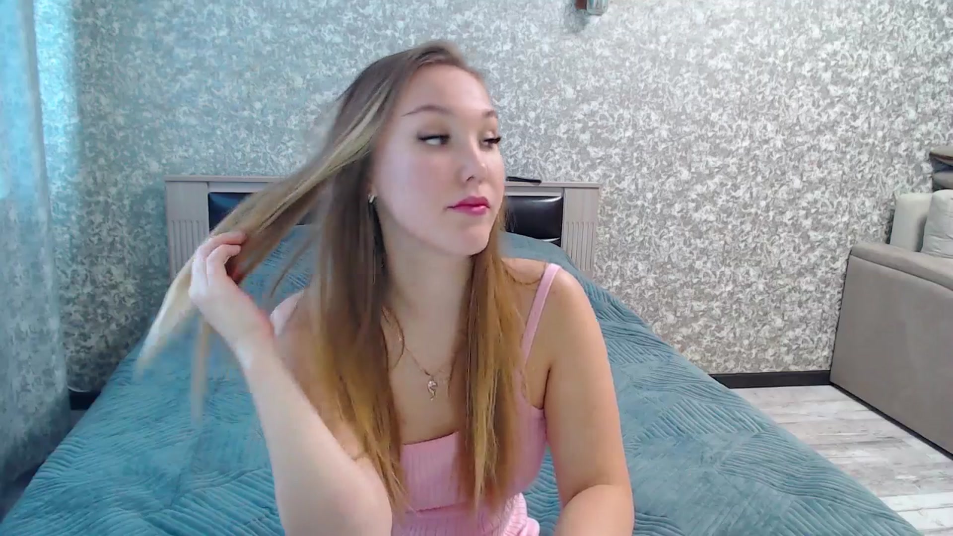 Gallery image thumbnail from Fairy_Moon1's myfreecams stream on, 07/02/2025, 07:43 image 11 of 20
