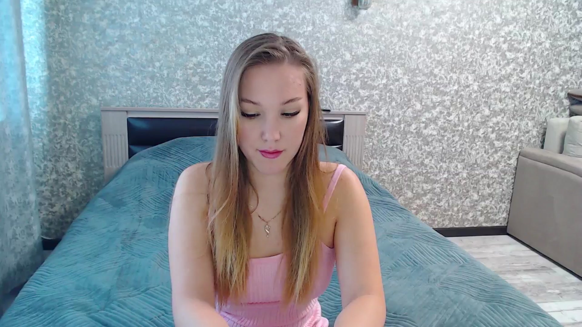 Gallery image thumbnail from Fairy_Moon1's myfreecams stream on, 07/02/2025, 07:43 image 17 of 20