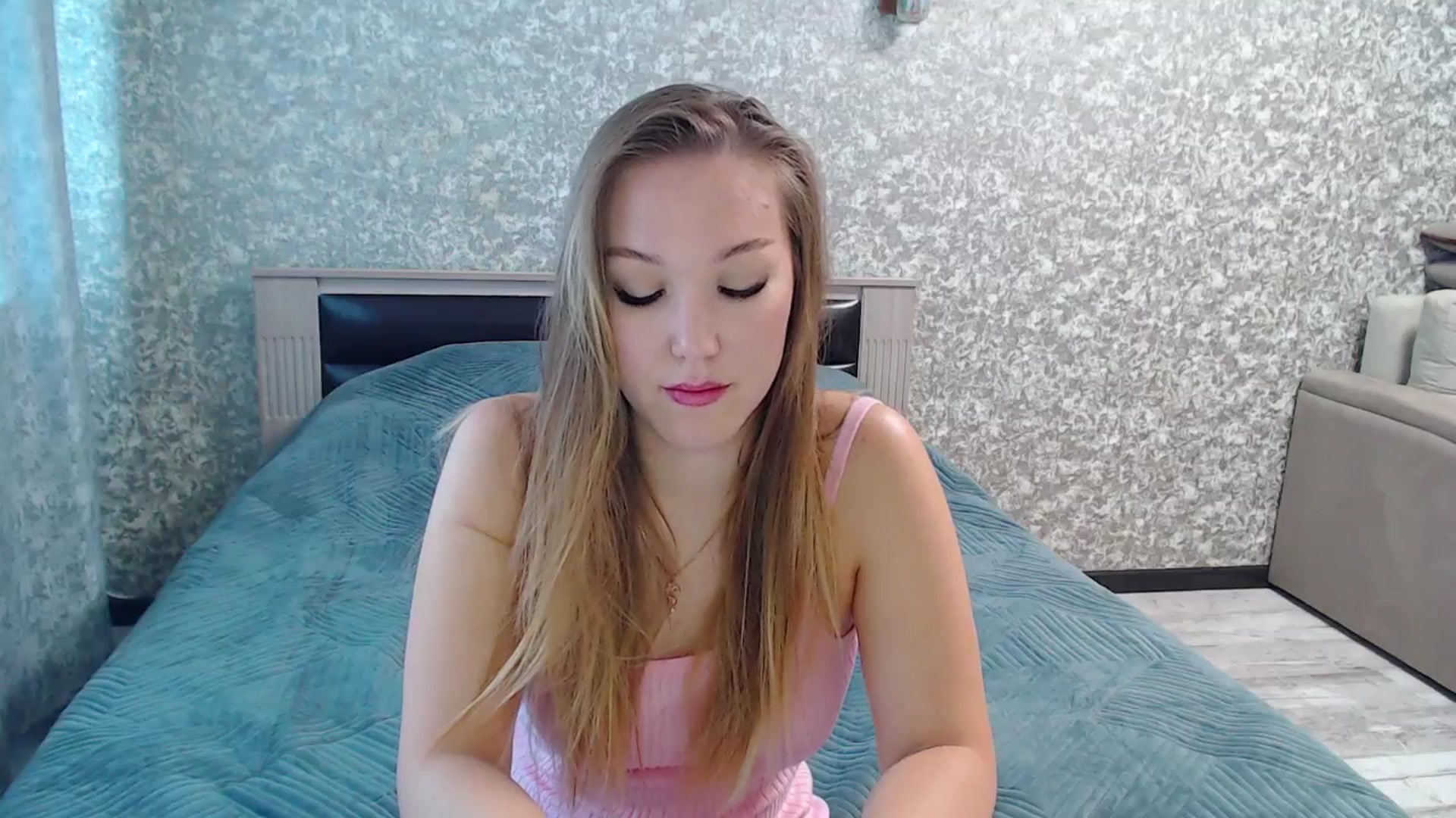 Gallery image thumbnail from Fairy_Moon1's myfreecams stream on, 07/02/2025, 07:43 image 6 of 20