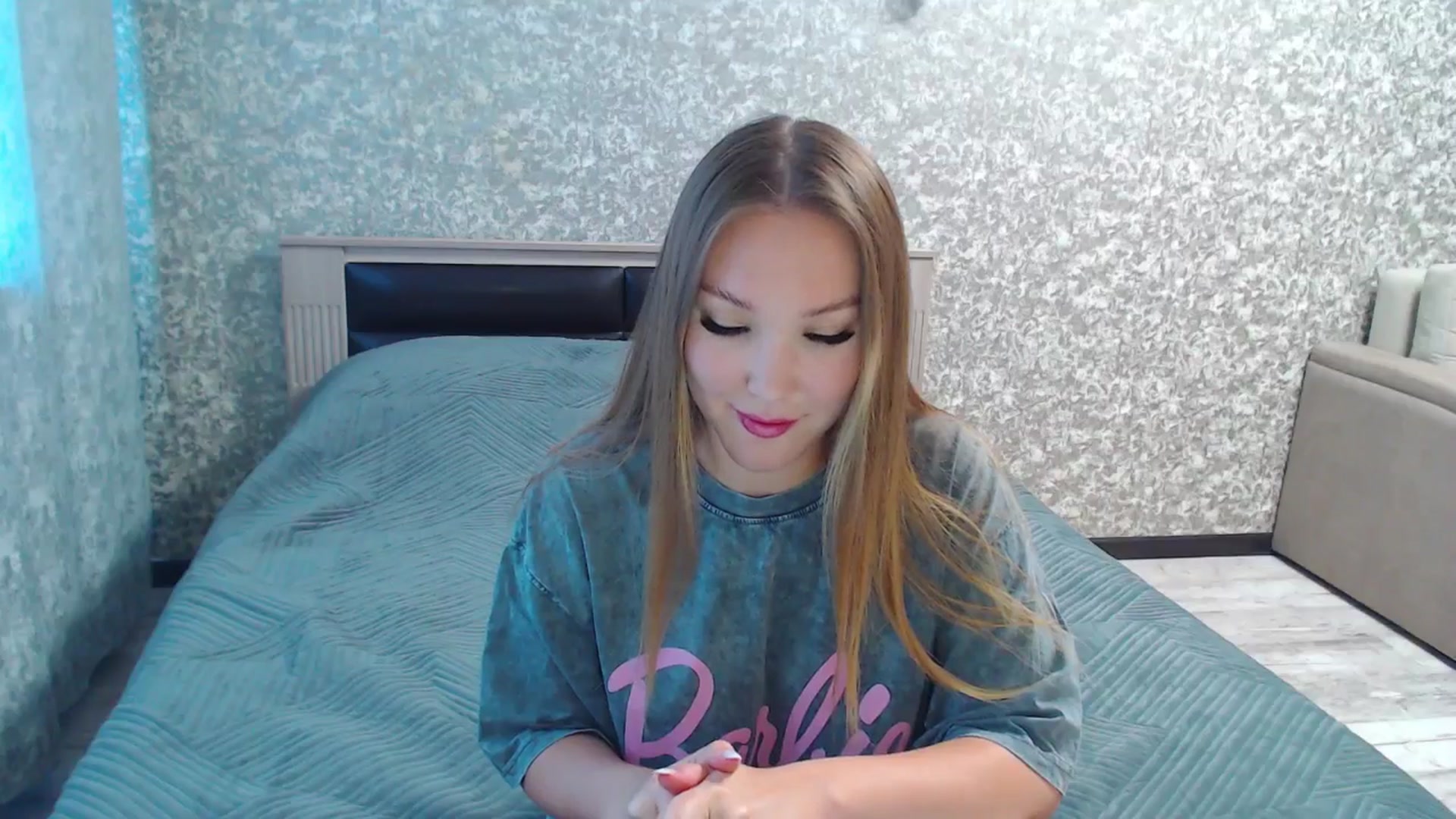 Gallery image thumbnail from Fairy_Moon1's myfreecams stream on, 07/17/2025, 05:41 image 8 of 20