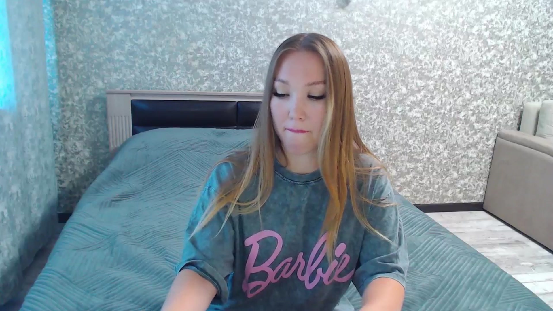 Gallery image thumbnail from Fairy_Moon1's myfreecams stream on, 07/17/2025, 05:41 image 17 of 20