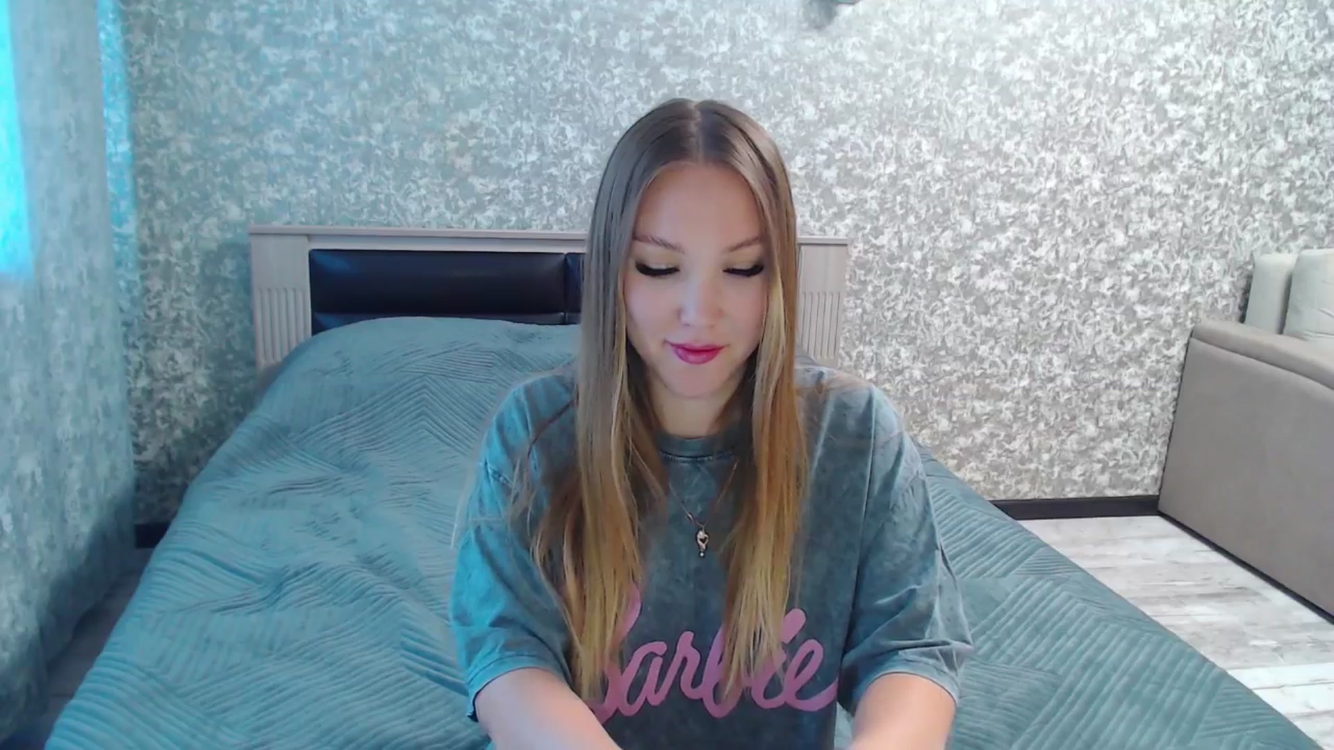 Gallery image thumbnail from Fairy_Moon1's myfreecams stream on, 07/17/2025, 06:45 image 19 of 20