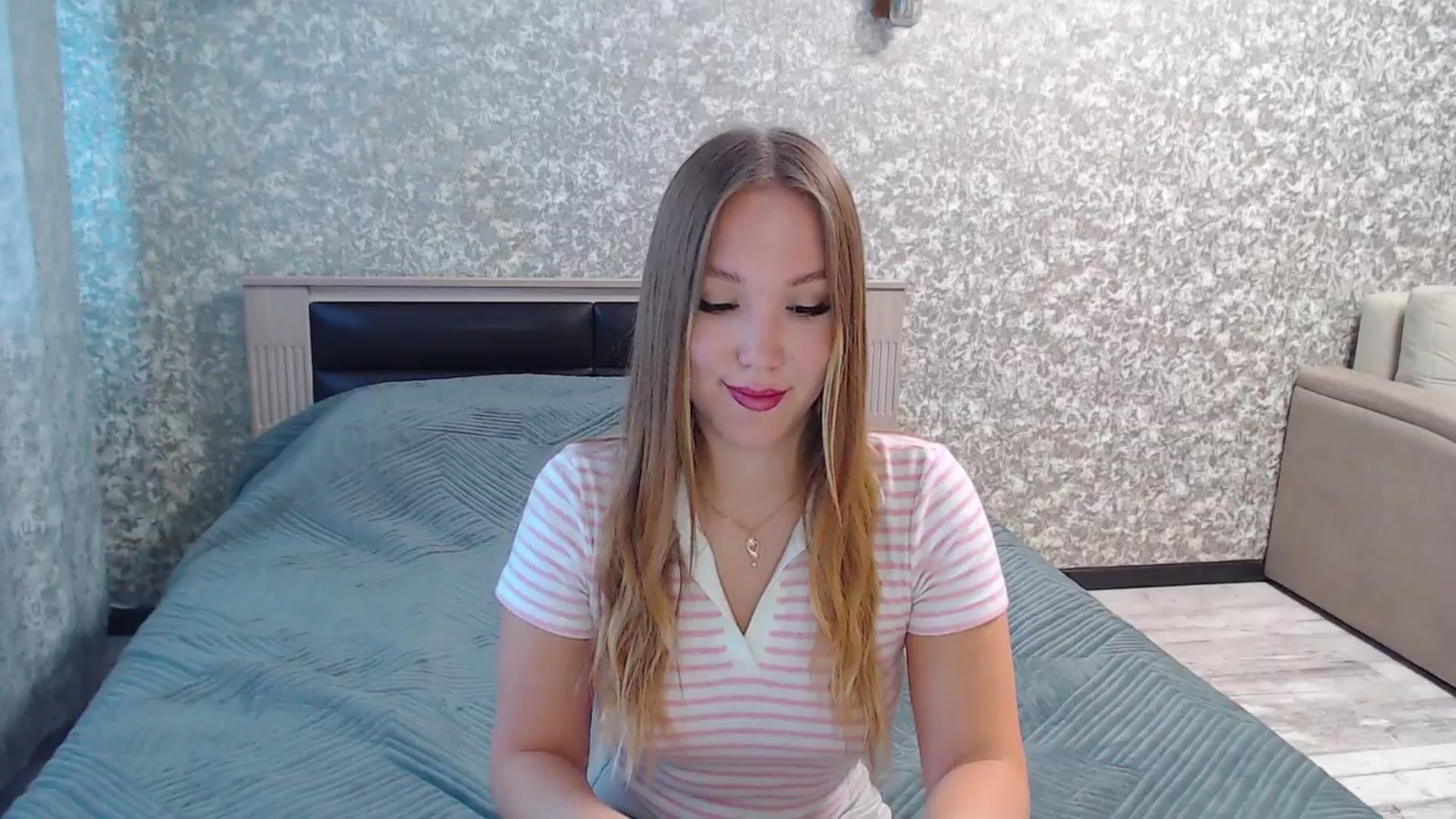 Gallery image thumbnail from Fairy_Moon1's myfreecams stream on, 07/23/2025, 07:00 image 6 of 20