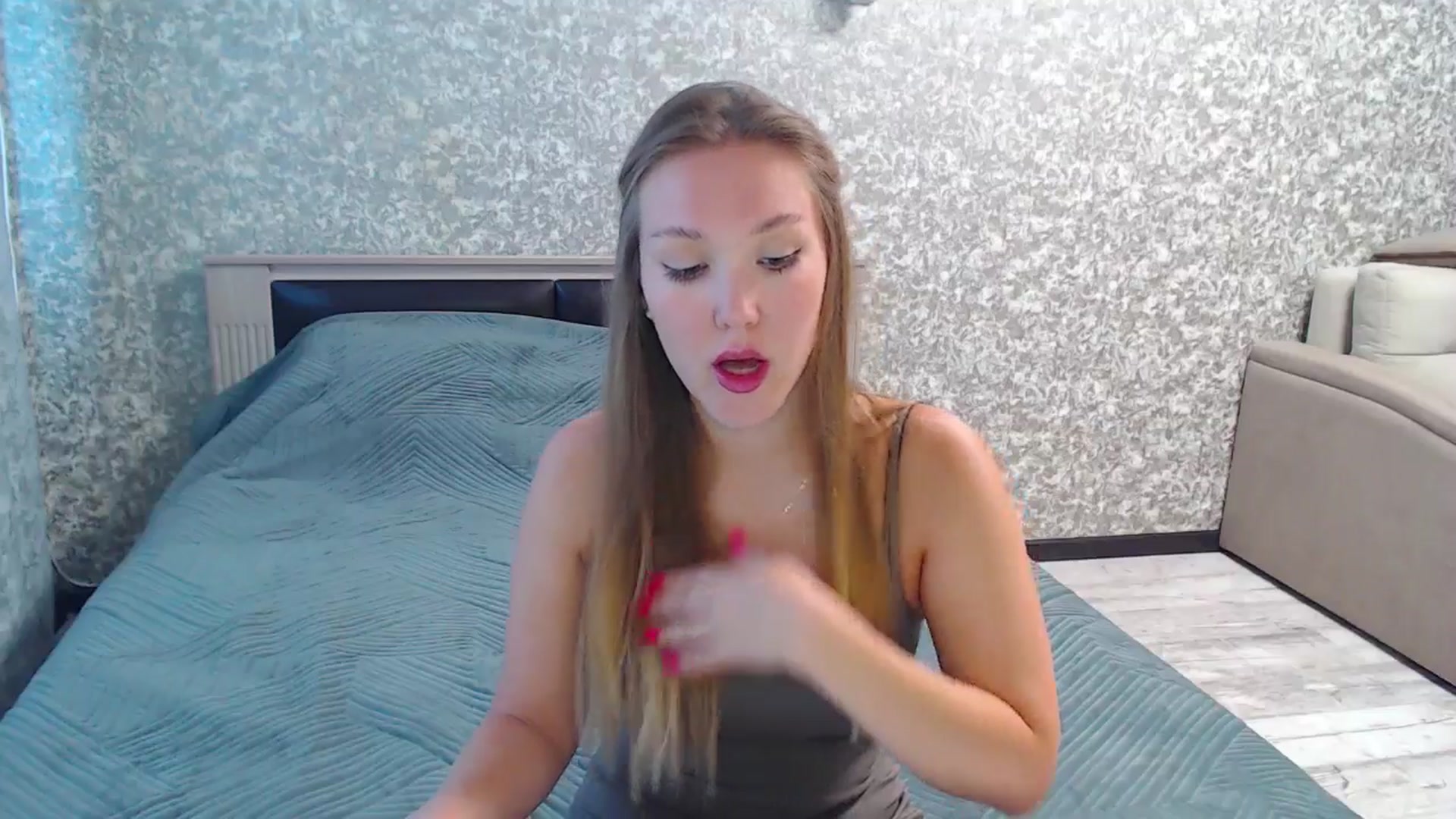 Gallery image thumbnail from Fairy_Moon1's myfreecams stream on, 08/04/2025, 06:44 image 5 of 20
