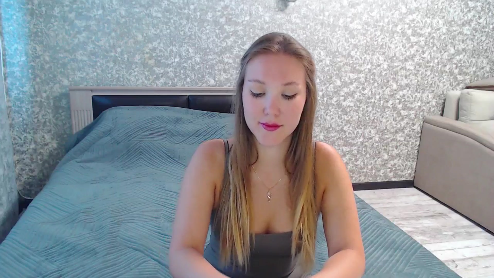Gallery image thumbnail from Fairy_Moon1's myfreecams stream on, 08/04/2025, 06:44 image 12 of 20