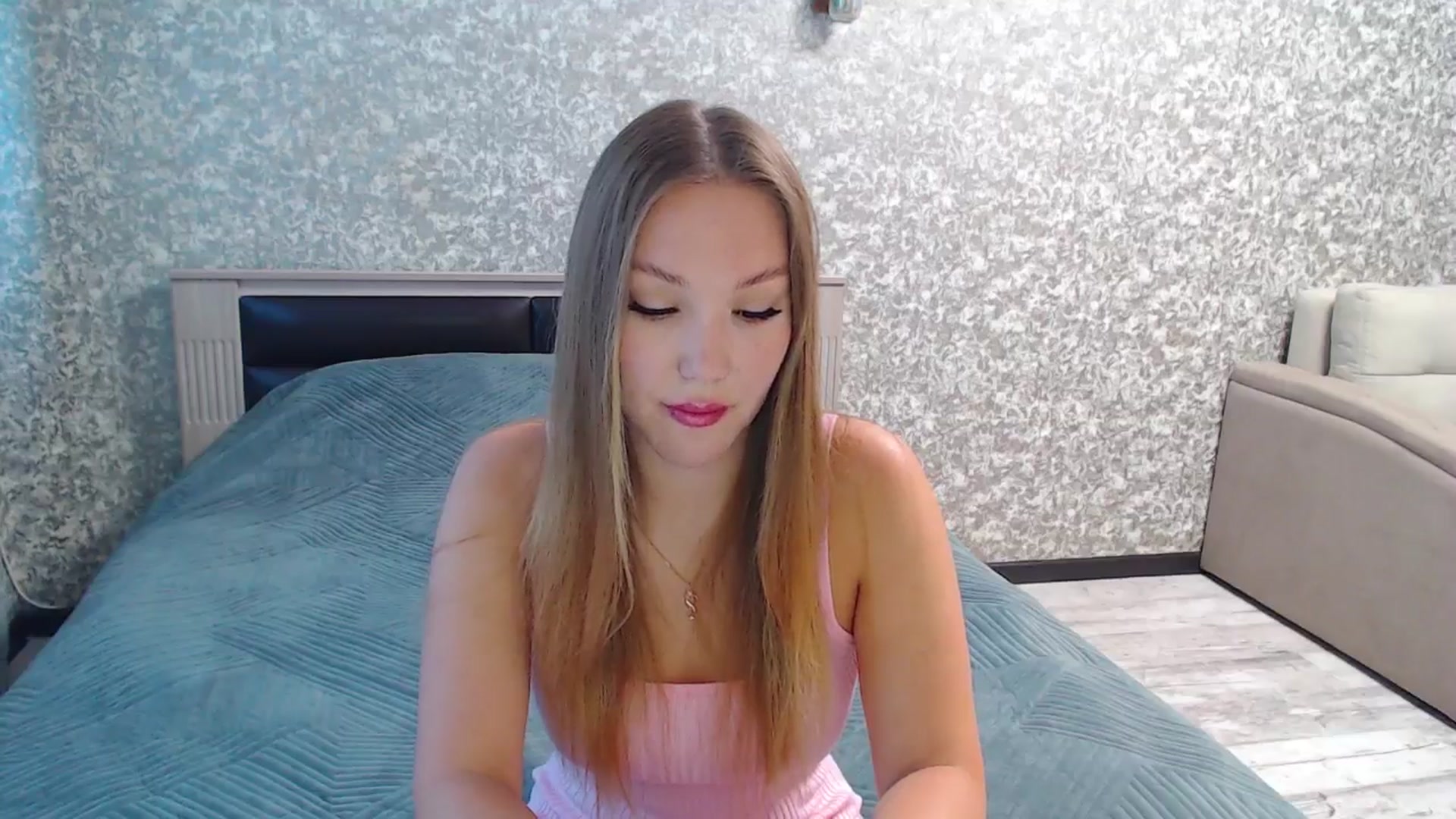 Gallery image thumbnail from Fairy_Moon1's myfreecams stream on, 08/06/2025, 05:23 image 12 of 20